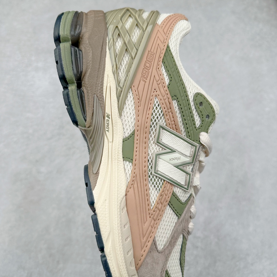 图片[6]-New Balance M1906R NB新百伦系列复古老爹风休闲运动慢跑鞋 采用轻质牛剖革拼接透气网眼衬垫织物鞋面材质 T-Beam大底提供足步弓支撑 保持步态稳定#后跟搭载外露缓震胶 鞋身整体以各种深浅不一的灰色覆盖 鞋头以淡蓝色调装饰，网眼衬垫通过不规律的色块实现做旧的美感 泛黄的鞋底更是进一步增添了复古气息 尺码：36 37 37.5 38 38.5 39.5 40 40.5 41.5 42 42.5 43 44 45-选品中心