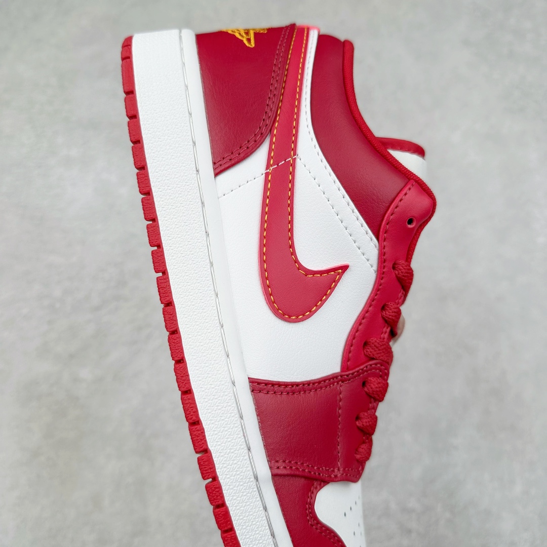 图片[6]-＃纯原福利特价 Air Jordan AJ1 Low 低帮系列 百分百全新货品 零氧化发霉 给足利润空间操作 超乎所想的高性价比 原装楦头纸板开发 完美鞋型 超高清洁度 鞋型不臃肿别扭 原厂内置全掌气垫 A模大底 鞋舌AJ原厂专用牛津布 AJ专用反口珍珠布 原厂无杂质高弹内里海棉 特殊封边弹力鞋带 原鞋开模 拒绝公底 购置公司同步原材料 都有细节原汁原味 忠于原版 尺码：36 36.5 37.5 38 38.5 39 40 40.5 41 42 42.5 43 44 44.5 45 46-选品中心