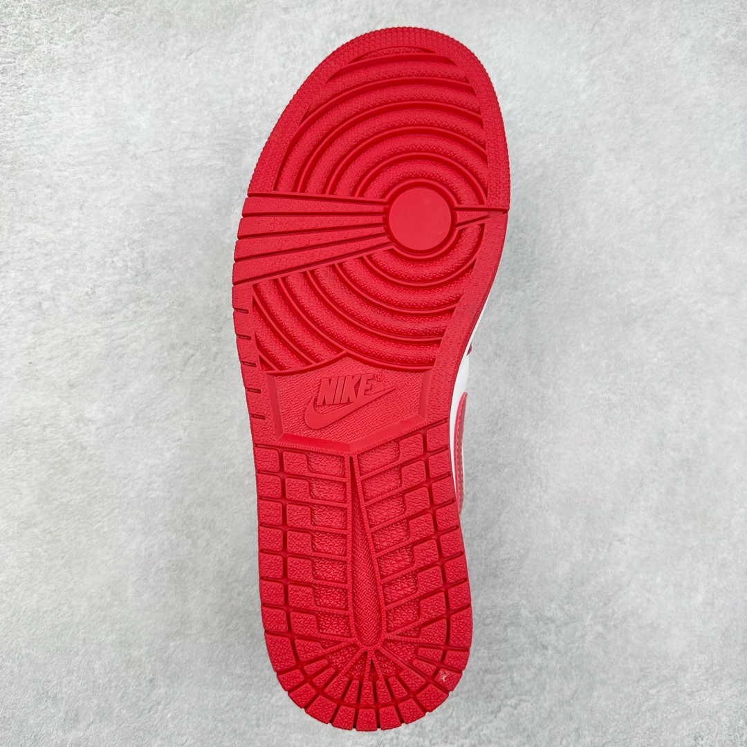 图片[9]-＃纯原福利特价 Air Jordan AJ1 Low 低帮系列 百分百全新货品 零氧化发霉 给足利润空间操作 超乎所想的高性价比 原装楦头纸板开发 完美鞋型 超高清洁度 鞋型不臃肿别扭 原厂内置全掌气垫 A模大底 鞋舌AJ原厂专用牛津布 AJ专用反口珍珠布 原厂无杂质高弹内里海棉 特殊封边弹力鞋带 原鞋开模 拒绝公底 购置公司同步原材料 都有细节原汁原味 忠于原版 尺码：36 36.5 37.5 38 38.5 39 40 40.5 41 42 42.5 43 44 44.5 45 46-选品中心