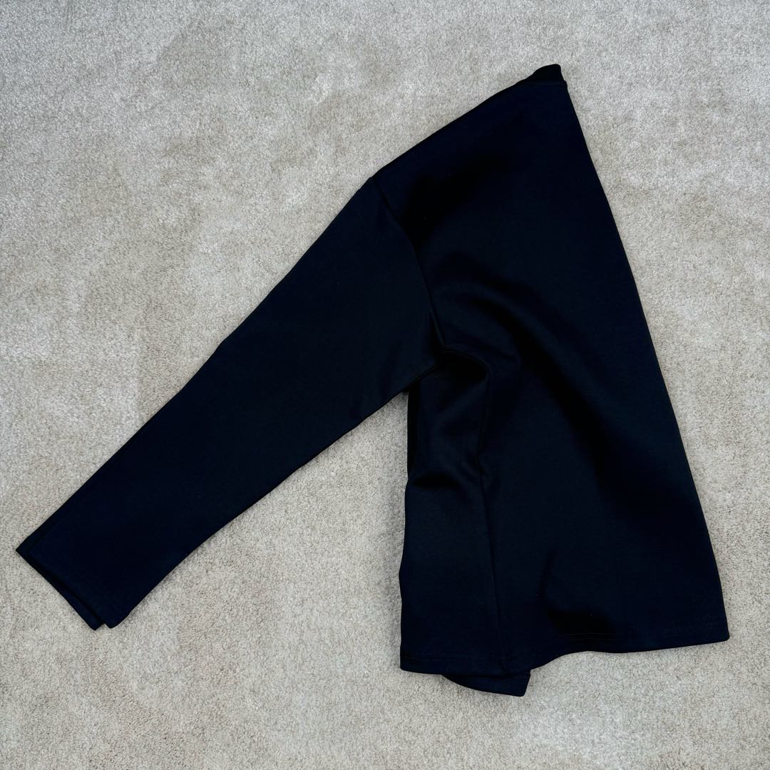 图片[4]-＃GD广顶 MIU MIU SS23 缪缪字母Logo刺绣圆领套头长袖T恤 面料采用340克双面织法长绒棉面料（正反一样舒服）logo开模冲模并非激光烧化有烧焦感 自购特种机刺绣logo非常完美 logo部分为双层面料三标辅料全部定制 尺码：S M L XL-选品中心