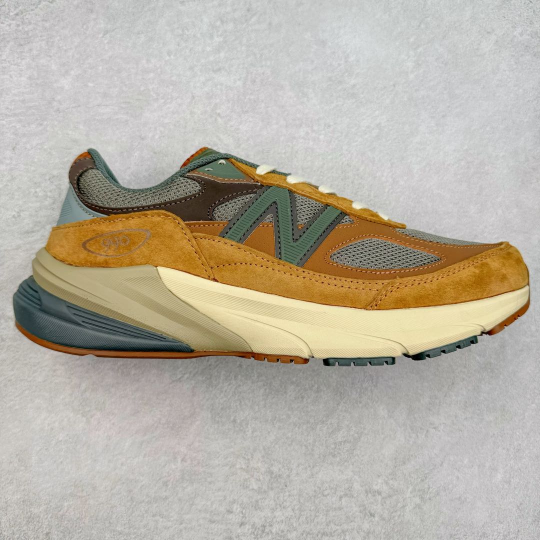 图片[7]-＃K版纯原 New Balance M990GL6 新百伦NB990V6 第六代总统复古慢跑鞋 这是一双极具现代感设计的复古跑鞋 990v6 鞋面大部分面积依旧采用麂皮和织物材质覆盖 从各种细节上看也还是有点 990v5 的影子 但相比 990v5 990v6 鞋面各种材质的拼接会更加复杂 这次 990v6 最大的改变相信大家应该也发现了 就是看上去貌似比 990v4 和 990v5 两代鞋款加起来还要厚的鞋底 其实这是 New Balance 首次采用的三重缓震组合鞋底 除了之前就有的 ABZORB 缓震科技和 ENCAP 中底 这次新加入了 FuelCell 缓震科技 看来舒适度和增高度 都要更上一层楼呀 990v6 的侧标 Logo 设计少见地没有印在绒面皮革上 而是置于网眼面料以及横跨鞋身的皮革织带之上 同时鞋舌上的标签设计并没有延用此前 990v4 和 990v5 采用的样式设计 而是采用了一种新的类似于三角徽章的设计 所以对于鞋款上的更新变化 既有延续经典的设计 也有创新性的改变 尺码：36 37 37.5 38 38.5 39 40 40.5 41.5 42 42.5 43 44 44.5 45-选品中心