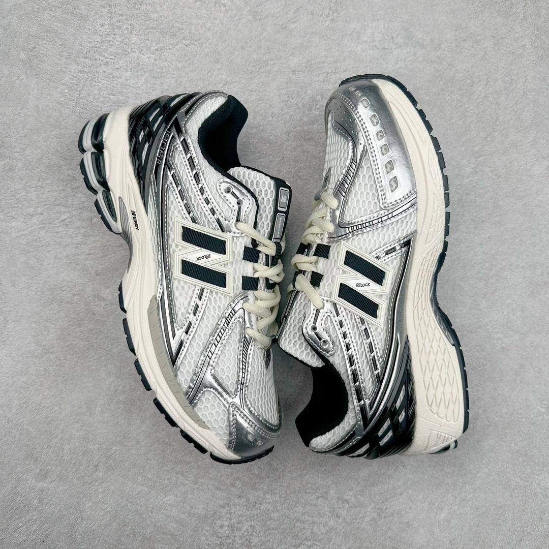 图片[3]-＃M3纯原 New Balance M1906R NB新百伦系列复古老爹风休闲运动慢跑鞋 日韩出口特供订单 全网最全配色 配套商长期套现长期补货 全新货品 正常出厂触屏不到的单价 超级跑量款 全套原楦原纸板原厂数据开发 进口三明治网面 原装进口翻毛皮料正确绒感卡色 正确中底拉帮中底网布细节 采用轻质牛剖革拼接透气网眼衬垫织物鞋面材质 T-Beam大底提供足步弓支撑 保持步态稳定 后跟搭载外露缓震胶 鞋身整体以各种深浅不一的灰色覆盖 鞋头以淡蓝色调装饰 网眼衬垫通过不规律的色块实现做旧的美感 泛黄的鞋底更是进一步增添了复古气息 尺码：36 37 37.5 38 38.5 39.5 40 40.5 41.5 42 42.5 43 44 45-选品中心