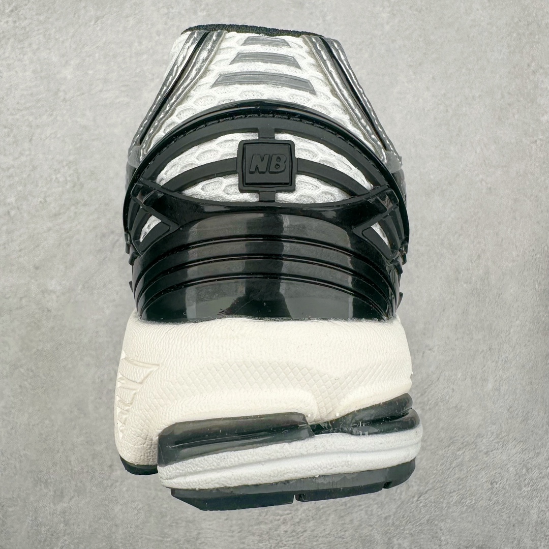 图片[8]-＃M3纯原 New Balance M1906R NB新百伦系列复古老爹风休闲运动慢跑鞋 日韩出口特供订单 全网最全配色 配套商长期套现长期补货 全新货品 正常出厂触屏不到的单价 超级跑量款 全套原楦原纸板原厂数据开发 进口三明治网面 原装进口翻毛皮料正确绒感卡色 正确中底拉帮中底网布细节 采用轻质牛剖革拼接透气网眼衬垫织物鞋面材质 T-Beam大底提供足步弓支撑 保持步态稳定 后跟搭载外露缓震胶 鞋身整体以各种深浅不一的灰色覆盖 鞋头以淡蓝色调装饰 网眼衬垫通过不规律的色块实现做旧的美感 泛黄的鞋底更是进一步增添了复古气息 尺码：36 37 37.5 38 38.5 39.5 40 40.5 41.5 42 42.5 43 44 45-选品中心