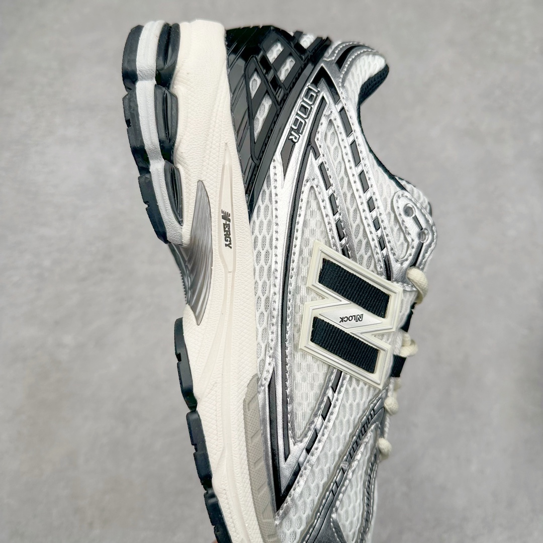 图片[6]-＃M3纯原 New Balance M1906R NB新百伦系列复古老爹风休闲运动慢跑鞋 日韩出口特供订单 全网最全配色 配套商长期套现长期补货 全新货品 正常出厂触屏不到的单价 超级跑量款 全套原楦原纸板原厂数据开发 进口三明治网面 原装进口翻毛皮料正确绒感卡色 正确中底拉帮中底网布细节 采用轻质牛剖革拼接透气网眼衬垫织物鞋面材质 T-Beam大底提供足步弓支撑 保持步态稳定 后跟搭载外露缓震胶 鞋身整体以各种深浅不一的灰色覆盖 鞋头以淡蓝色调装饰 网眼衬垫通过不规律的色块实现做旧的美感 泛黄的鞋底更是进一步增添了复古气息 尺码：36 37 37.5 38 38.5 39.5 40 40.5 41.5 42 42.5 43 44 45-选品中心