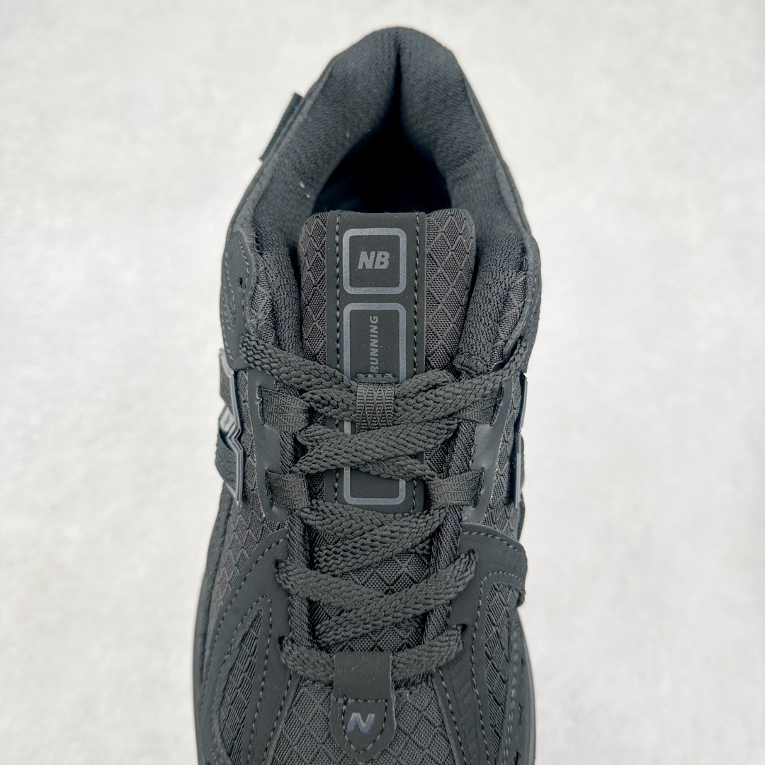 图片[5]-＃M3纯原 New Balance M1906R NB新百伦系列复古老爹风休闲运动慢跑鞋 日韩出口特供订单 全网最全配色 配套商长期套现长期补货 全新货品 正常出厂触屏不到的单价 超级跑量款 全套原楦原纸板原厂数据开发 进口三明治网面 原装进口翻毛皮料正确绒感卡色 正确中底拉帮中底网布细节 采用轻质牛剖革拼接透气网眼衬垫织物鞋面材质 T-Beam大底提供足步弓支撑 保持步态稳定 后跟搭载外露缓震胶 鞋身整体以各种深浅不一的灰色覆盖 鞋头以淡蓝色调装饰 网眼衬垫通过不规律的色块实现做旧的美感 泛黄的鞋底更是进一步增添了复古气息 尺码：36 37 37.5 38 38.5 39.5 40 40.5 41.5 42 42.5 43 44 45-选品中心