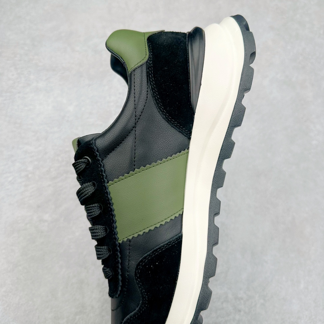 图片[7]-Louis Vuitton LV路易威登休闲文化运动板鞋系列 广东大厂品质 舒适轻泡大底和百搭性霸屏整个时尚娱乐圈，细节调整完美主义！鞋面采用进口头层小牛皮搭配头层磨砂牛皮材质 独家开模轻泡大底， 侧边采用3D打印标志性Logo 尽显贵族时尚气息，台湾进口小牛皮挂皮内里，配带正品全套包装。尺码：39 40 41 42 43 44（皮鞋码）-选品中心