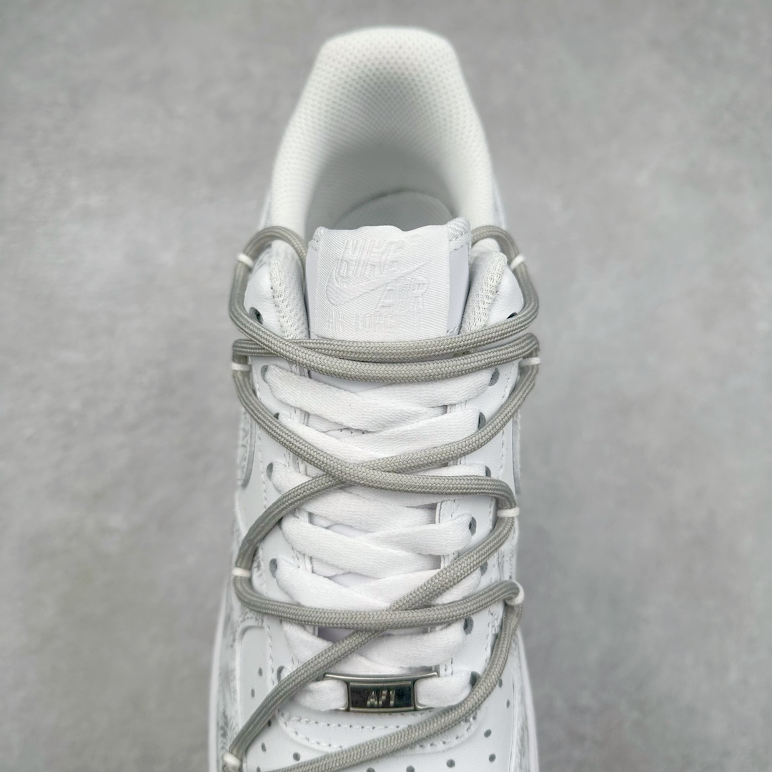 图片[5]-NK Air Force 1´07 Low 空军一号低帮百搭休闲运动板鞋 ZH0316-034 柔软、弹性十足的缓震性能和出色的中底设计 横跨复古与现代的外型结合 造就出风靡全球 三十多年的Force 1 直到今天还深受青睐 尺码：36 36.5 37.5 38 38.5 39 40 40.5 41 42 42.5 43 44 44.5 45-选品中心