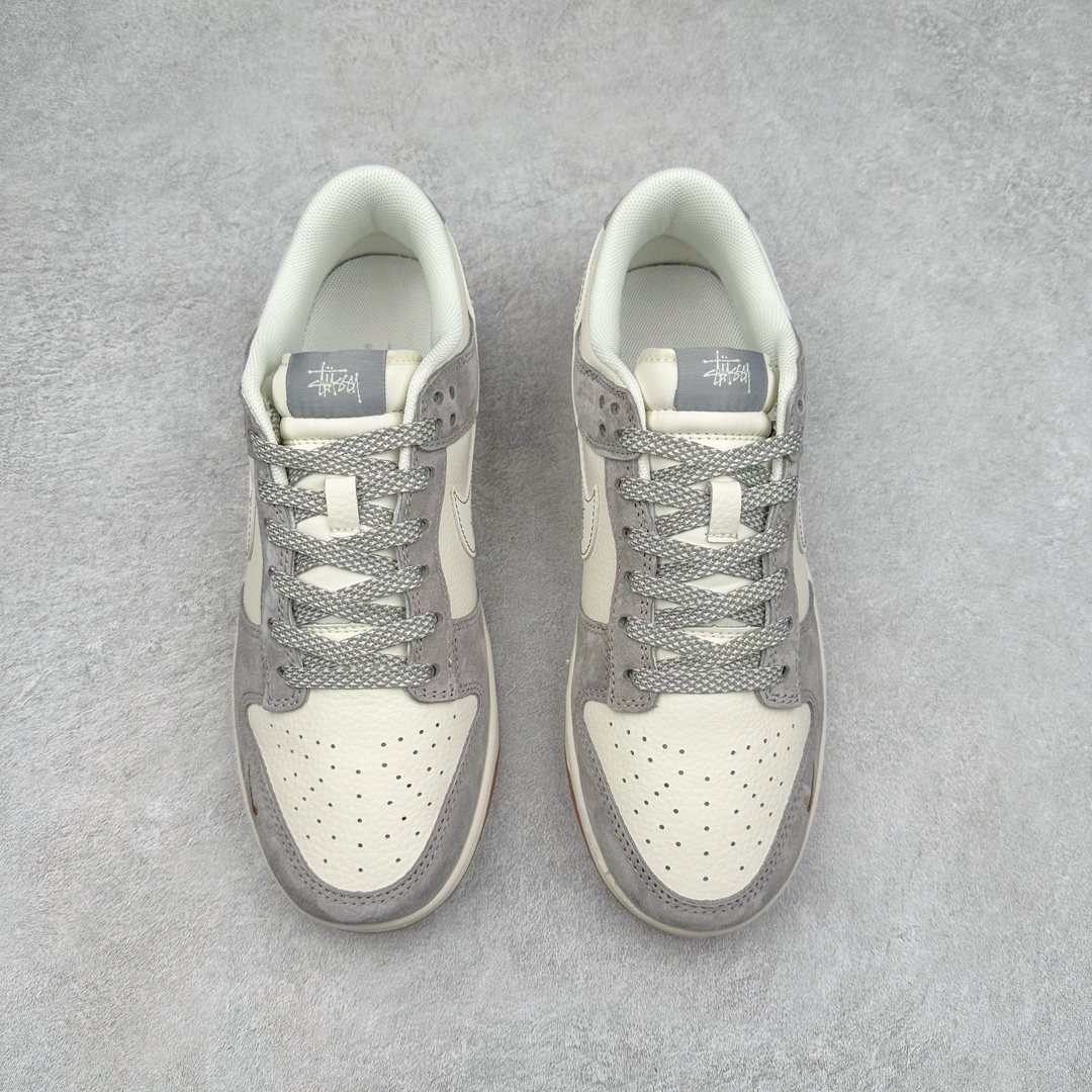 图片[2]-NK Dunk Low 定制配色 DM6868-003 大厂出品 极力推荐 原装头层材料 独家版型蒸餾加工帶來的是更好的视觉和脚感体验大厂纯原品质出货 清洁度 电绣工艺 皮料切割干净无任何毛边 细节完美 尺码：36 36.5 37.5 38 38.5 39 40 40.5 41 42 42.5 43 44 44.5 45 46 47.5-选品中心