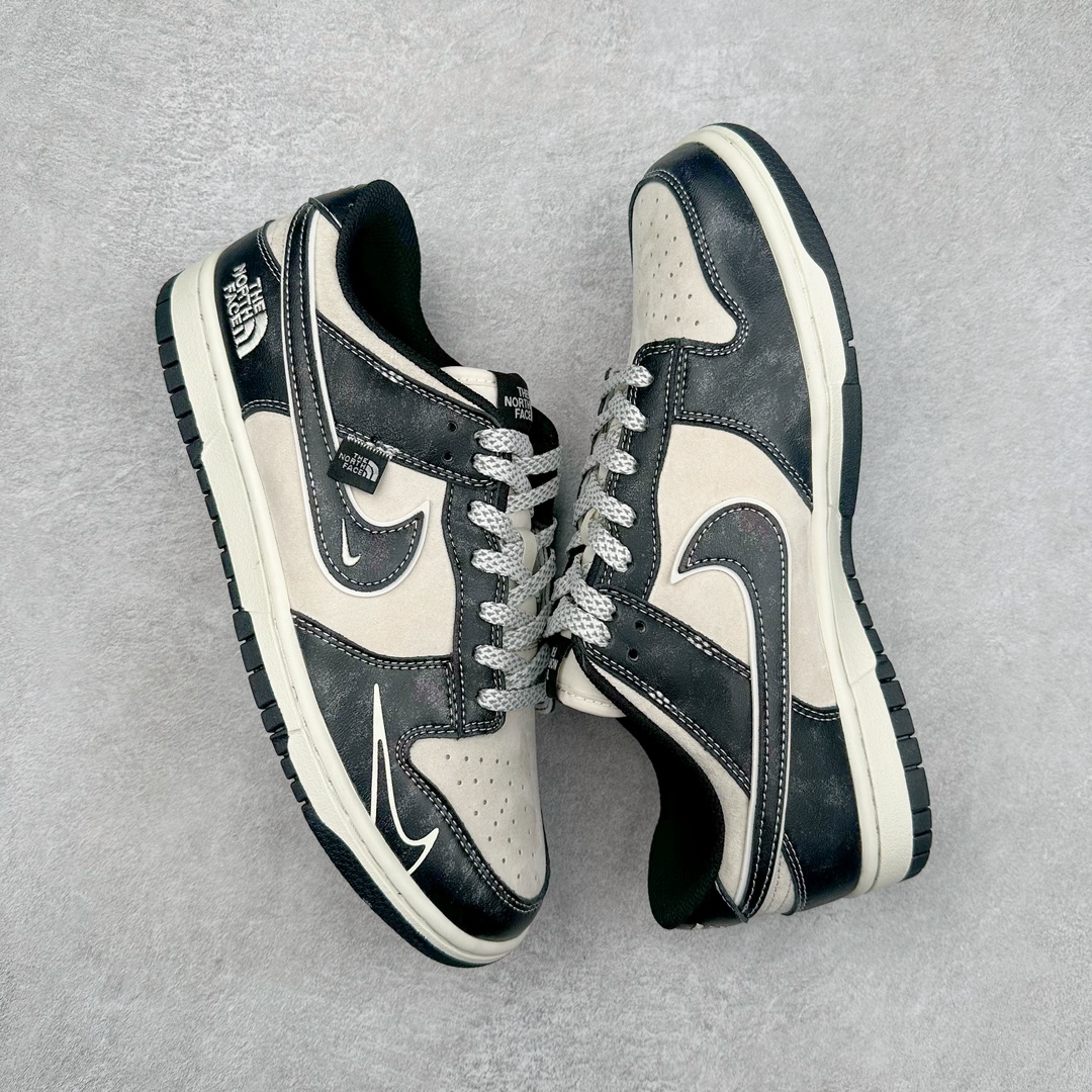 图片[3]-NK Dunk Low 定制配色 DJ2024-047 大厂出品 极力推荐 原装头层材料 独家版型蒸餾加工帶來的是更好的视觉和脚感体验大厂纯原品质出货 清洁度 电绣工艺 皮料切割干净无任何毛边 细节完美 尺码：36 36.5 37.5 38 38.5 39 40 40.5 41 42 42.5 43 44 44.5 45 46 47.5-选品中心