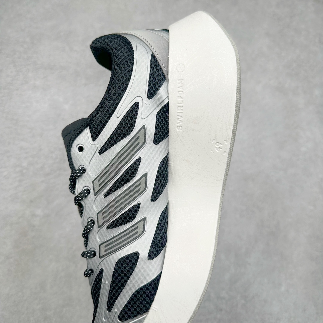 图片[7]-AD Adizero Aruku 全新跑鞋 JQ5658 以永动机为灵感的前卫造型 以及时下流行的厚底设定 让人无比期待 “Aruku” 在日文中是行走的意思 昭示了这是一双定位于大众日常训练或慢跑的鞋款 黑、白、红三色的撞色外观 搭配街头感、现代感十足的鞋面线条勾勒 格外引人注目 搭配丰沛的全新 Swirlfoam 泡棉厚底 虽然不像顶级竞速跑鞋那般极致 但也将日常舒适和时尚颜值平衡到位 尺码：36 36.5 37.5 38 38.5 39 40 40.5 41 42 42.5 43 44 44.5 45-选品中心