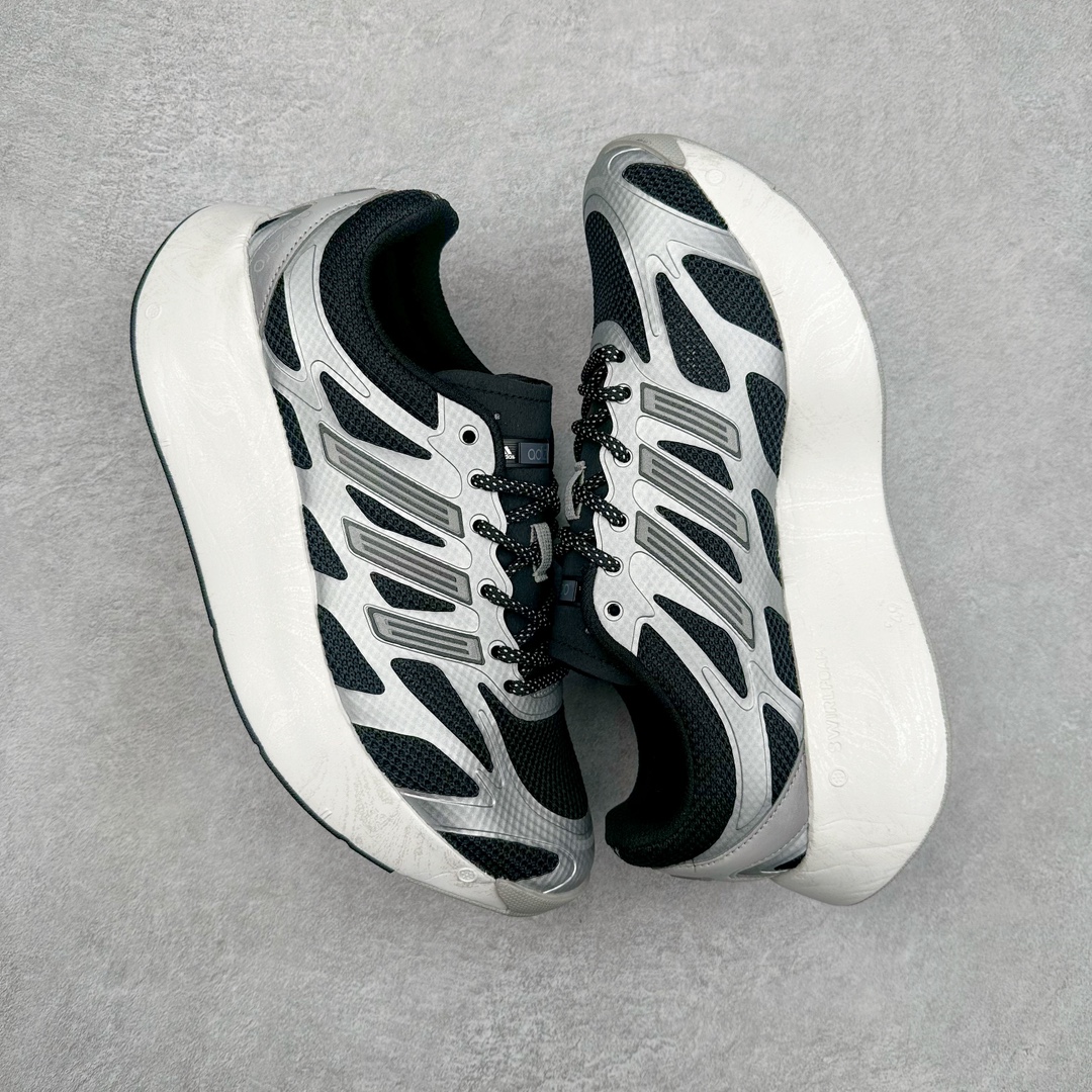 图片[3]-AD Adizero Aruku 全新跑鞋 JQ5658 以永动机为灵感的前卫造型 以及时下流行的厚底设定 让人无比期待 “Aruku” 在日文中是行走的意思 昭示了这是一双定位于大众日常训练或慢跑的鞋款 黑、白、红三色的撞色外观 搭配街头感、现代感十足的鞋面线条勾勒 格外引人注目 搭配丰沛的全新 Swirlfoam 泡棉厚底 虽然不像顶级竞速跑鞋那般极致 但也将日常舒适和时尚颜值平衡到位 尺码：36 36.5 37.5 38 38.5 39 40 40.5 41 42 42.5 43 44 44.5 45-选品中心