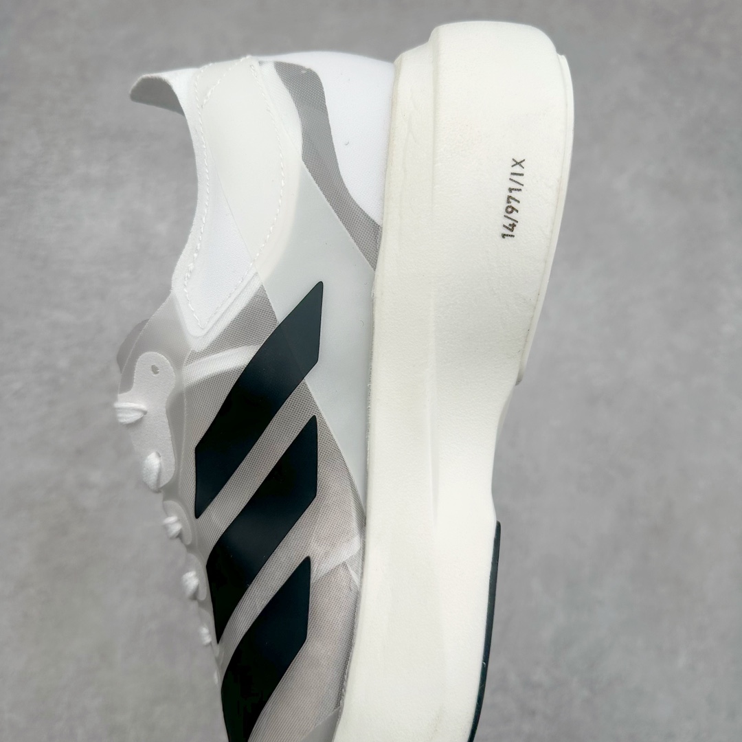 图片[7]-AD Adizero Eva SL M 零度进化版系列低帮轻便透气竞速休闲运动慢跑鞋 IH5564 相信大家对去年 adidas 横空出世的「顶级超跑」adiZero Adios Pro EVO 1 记忆犹新！不仅登顶阿迪史上最轻跑鞋宝座，更在接下来的全球马拉松赛事中，持续书写着惊人成绩，被网友戏称新一代「阿迪神鞋」全网刷屏！极简设计语言与强烈速度感和存在感的鞋侧三线，让人过目不忘，特别种草！其中定位于中长跑训练的 adidas Adizero Evo SL，整体外观造型与 adiZero Adios Pro EVO 1 非常相似。中底配置方面搭载全掌 Lightstrike Pro，鞋面采用透气网面示人，契合日常训练鞋的定位，更加耐用。外底给到了马牌橡胶，及类似上代竞速旗舰 adidas Adizero Adios Pro 3 区域分布。整体看下来无论是外观的鲜明辨识度，还是配置的扎实程度都很顶。尺码：36 36⅔ 37⅓ 38 38⅔ 39⅓ 40 40⅔ 41⅓ 42 42⅔ 43⅓ 44 45-选品中心