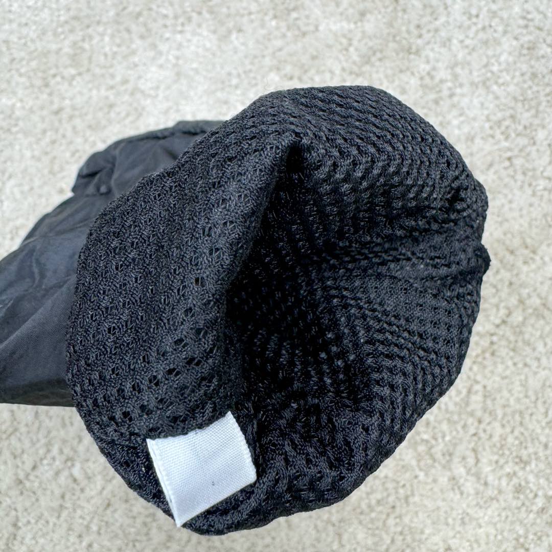 图片[6]-＃GD广顶 STONE ISLAND 石头岛徽标标志手套男女同款情侣款 黑色 无张力小缸5000米定做的金属尼龙面料光泽度+褶皱+反光效果丝毫不比YB差 内里做PTFE防水透气膜，做到出色的防水效果 反面使用哑光超纤皮材质 耐磨舒适内里使用带绒的网格布 非常保暖 秋冬骑行+日常出行+滑雪都可以佩戴 2个尺码 手大的就XL 女生或者手小的就戴L-选品中心