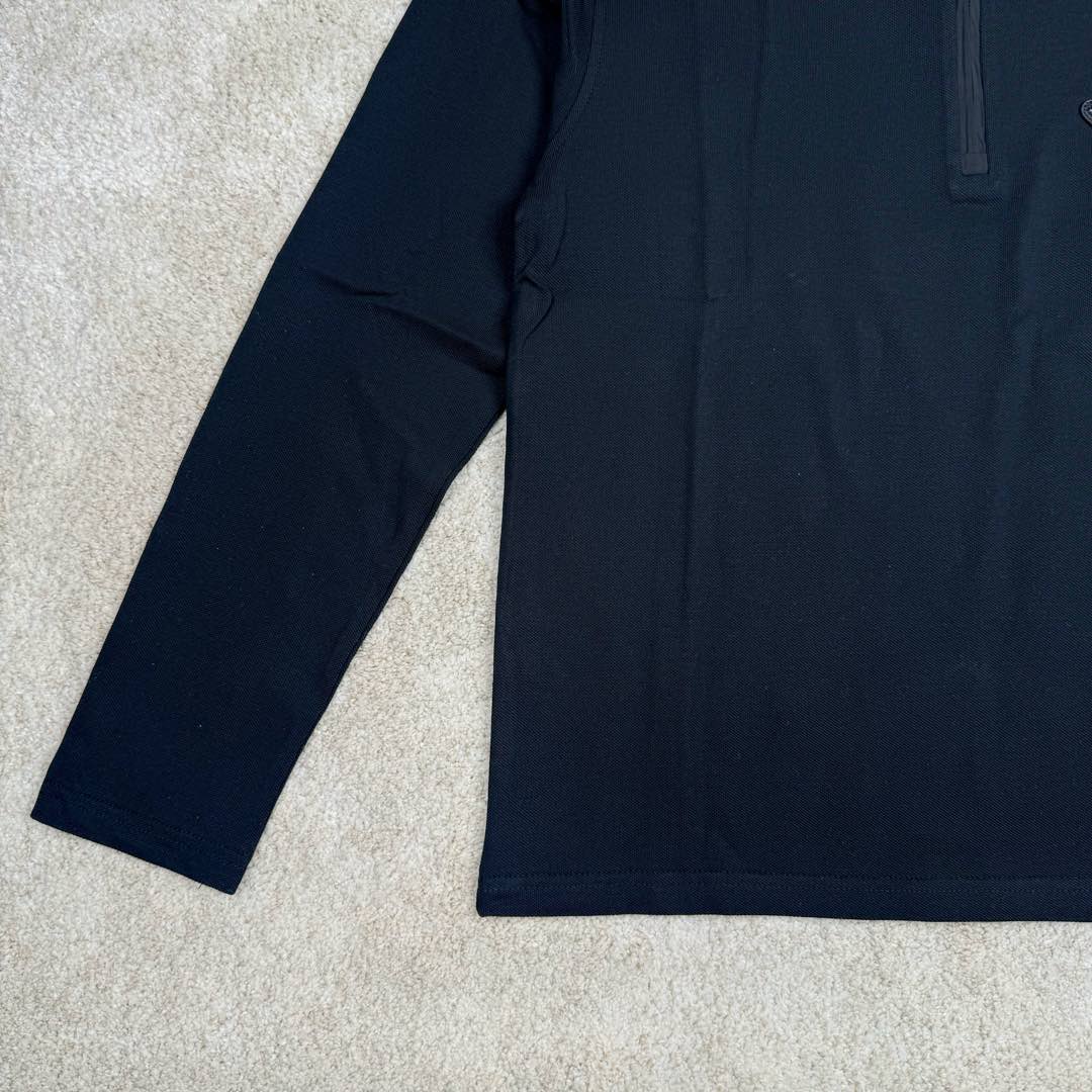 图片[6]-＃GD广顶 PRADA普拉达纯色Logo三角徽标宽松长袖Polo衫 黑色面料采用230克重定织珠地面料（现货纹路不同）面料非常昂贵原版是发青色的黑色牢度达到了欧盟标准4级（国内的标准为3级，婴幼儿才为4级，说明这是一款可以直接接触婴幼儿皮肤的面料）领口、袖口特种机定织一体成型，定制拉链，拉链内里全包股、三角标为全钢原厂三角标 三标辅料全部定制 尺码：S M L XL-选品中心