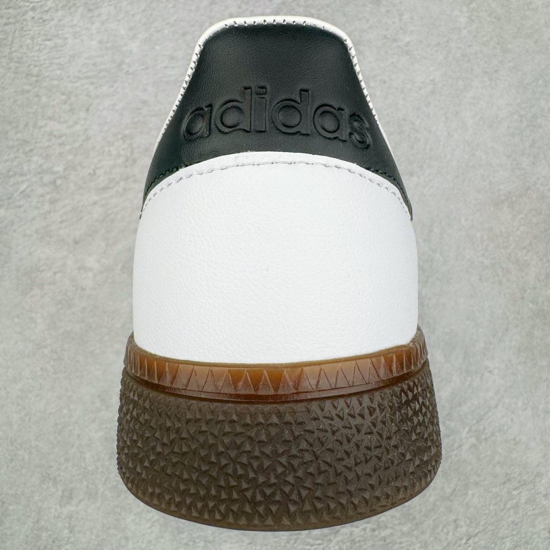 图片[8]-＃S2纯原 AD Originals Handball SPZL 手球运动员系列百搭休闲运动板鞋 IE3403 口碑大厂出品 品控大底版型不断改良更新 原厂皮料 原装过验内外标加持 全套原纸板楦头开发 确保原汁原味 完美呈现桑巴版型 一比一鞋头弧度高度鞋身弧度 数据细节工艺流程均保持一致 这款来自阿迪达斯的这款HANDBALL SPZL前身是一双手球运动鞋 这一次拿来复刻 所以鞋面的主要色彩选用了黑色 鞋面外侧除了Spezial字母之外还有三叶草标志 Handball SPZL作为复古手球训练鞋与作为室内足球鞋的Samba有着异曲同工之处 但是质感更为出众的鞋身以及丰富的配色选择比起Samba来讲可以说是更胜一筹了 尺码：36 36⅔ 37⅓ 38 38⅔ 39⅓ 40 40⅔ 41⅓ 42 42⅔ 43⅓ 44 45-选品中心