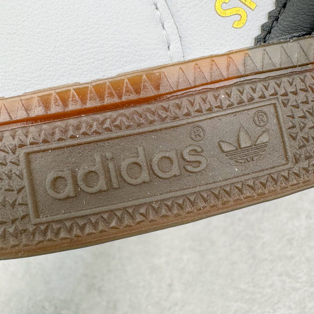 图片[14]-＃S2纯原 AD Originals Handball SPZL 手球运动员系列百搭休闲运动板鞋 IE3403 口碑大厂出品 品控大底版型不断改良更新 原厂皮料 原装过验内外标加持 全套原纸板楦头开发 确保原汁原味 完美呈现桑巴版型 一比一鞋头弧度高度鞋身弧度 数据细节工艺流程均保持一致 这款来自阿迪达斯的这款HANDBALL SPZL前身是一双手球运动鞋 这一次拿来复刻 所以鞋面的主要色彩选用了黑色 鞋面外侧除了Spezial字母之外还有三叶草标志 Handball SPZL作为复古手球训练鞋与作为室内足球鞋的Samba有着异曲同工之处 但是质感更为出众的鞋身以及丰富的配色选择比起Samba来讲可以说是更胜一筹了 尺码：36 36⅔ 37⅓ 38 38⅔ 39⅓ 40 40⅔ 41⅓ 42 42⅔ 43⅓ 44 45-选品中心