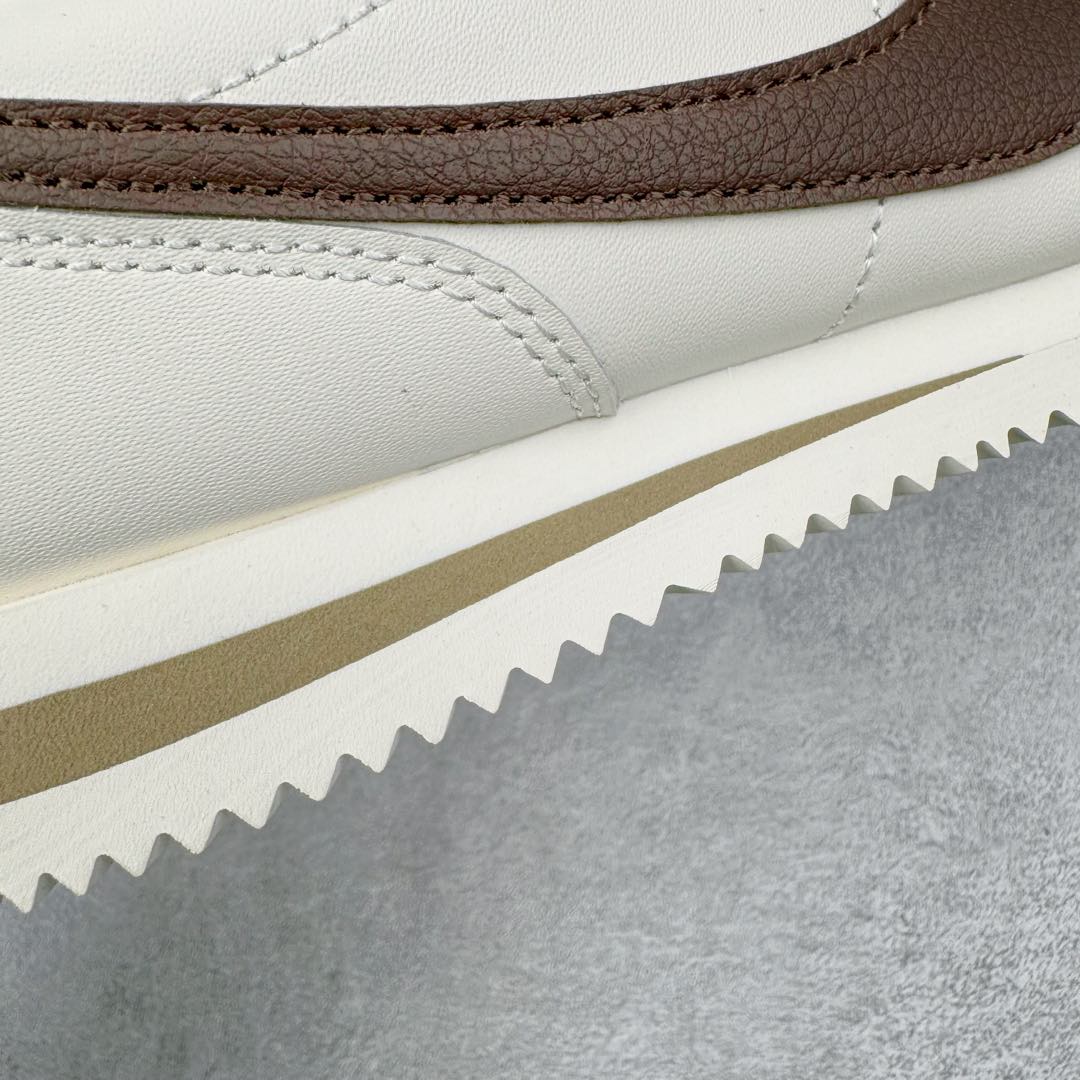 图片[16]-＃JC纯原 NK Classic Cortez Leather 阿甘复古初代皮革慢跑鞋 DN1791-104 实体平台指令订单 全套原纸板楦头开发 原厂数据大底磨具 一比一鞋头弧度高度鞋身弧度 细节品控鞋型随意对比 正确烫金高频细节 公司级标准检验QC 区分市面一切版本 完美复刻阿甘复古鞋型 尺码：35.5 36 36.5 37.5 38 38.5 39 40 40.5 41 42 42.5 43 44 45-选品中心