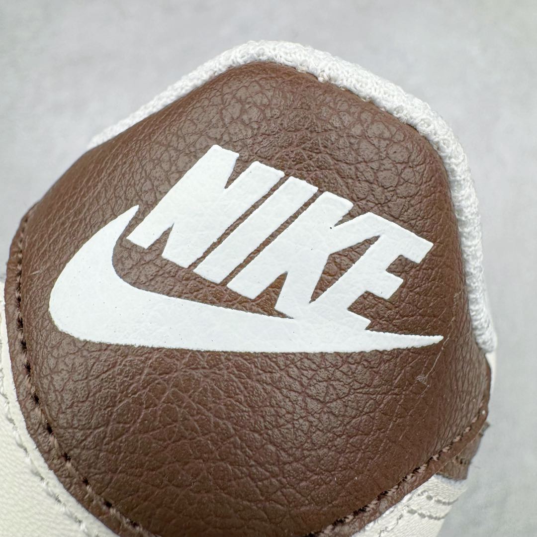 图片[15]-＃JC纯原 NK Classic Cortez Leather 阿甘复古初代皮革慢跑鞋 DN1791-104 实体平台指令订单 全套原纸板楦头开发 原厂数据大底磨具 一比一鞋头弧度高度鞋身弧度 细节品控鞋型随意对比 正确烫金高频细节 公司级标准检验QC 区分市面一切版本 完美复刻阿甘复古鞋型 尺码：35.5 36 36.5 37.5 38 38.5 39 40 40.5 41 42 42.5 43 44 45-选品中心