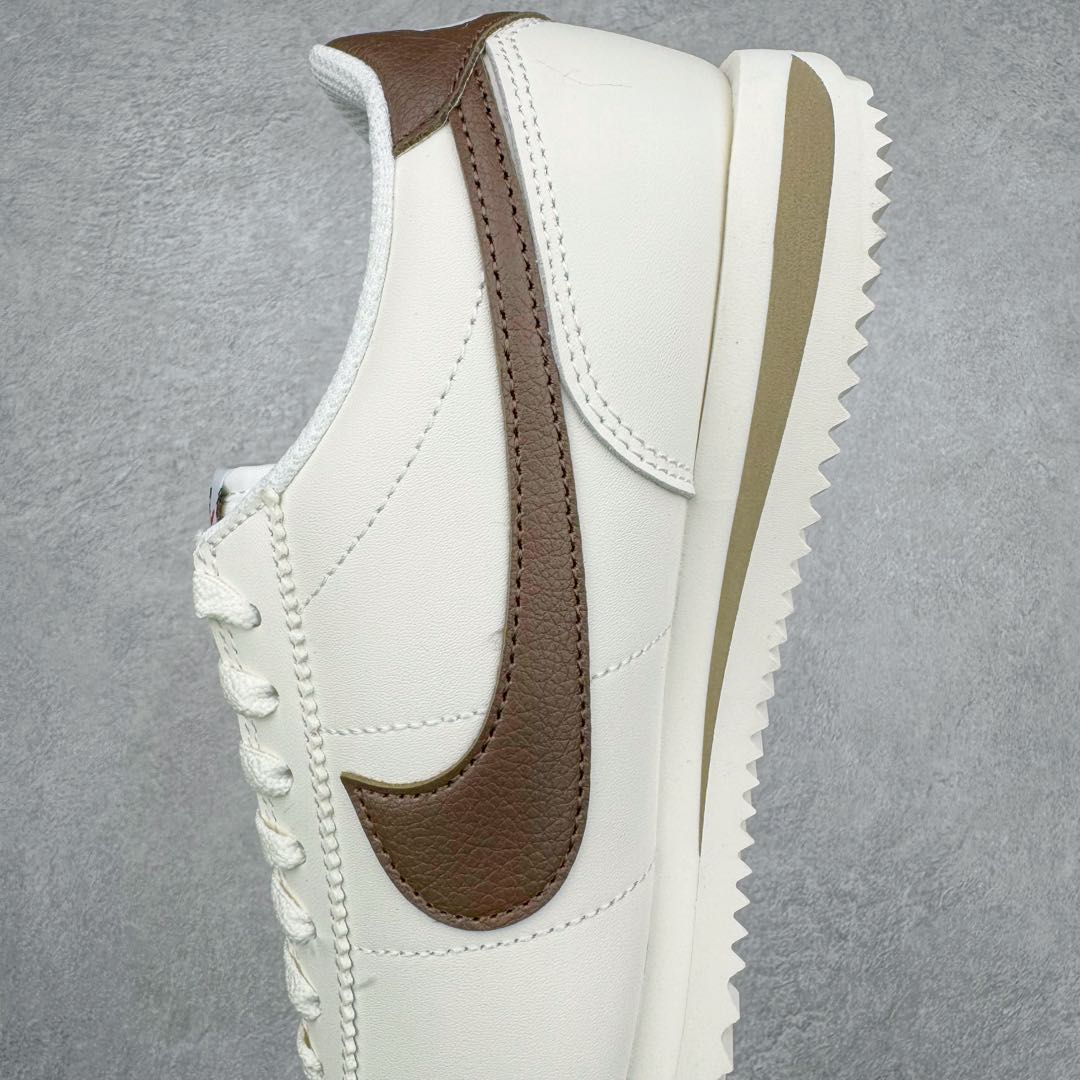 图片[7]-＃JC纯原 NK Classic Cortez Leather 阿甘复古初代皮革慢跑鞋 DN1791-104 实体平台指令订单 全套原纸板楦头开发 原厂数据大底磨具 一比一鞋头弧度高度鞋身弧度 细节品控鞋型随意对比 正确烫金高频细节 公司级标准检验QC 区分市面一切版本 完美复刻阿甘复古鞋型 尺码：35.5 36 36.5 37.5 38 38.5 39 40 40.5 41 42 42.5 43 44 45-选品中心