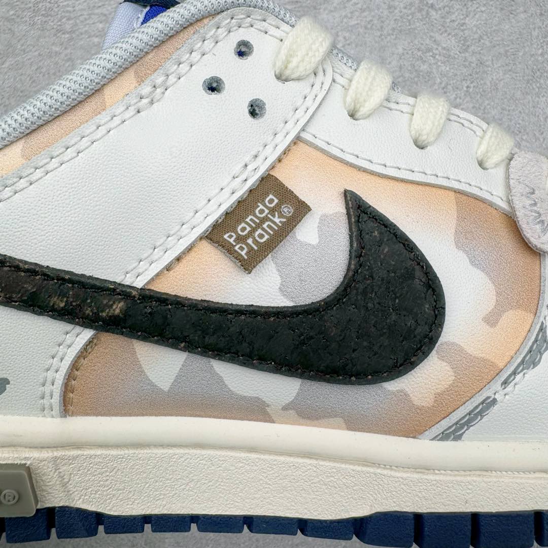 图片[18]-＃YC纯原 NK Dunk Low 拓荒骑士 无人区 FQ8826-100 定制系列天花板 无原鞋不开发 全系列得物原鞋一比一校对开发 配色持续更新中 终端对接 优势输出 全套原厂楦头原纸板数据档案倾力打造 原汁原味莞产 极致还原 圈内最强针车工艺 高端零售指定版 广东原厂配套原盒原标 鞋盒分三个尺码段 原厂冲刀 超高清洁度 全鞋零毛边皮料切割 采用原厂百宏鞋带以及原厂百宏织唛舌标 内标可供原厂几率过验 进口原装条纹中底布 四线拉帮白色点胶 原厂拉帮手法遵循公司 原厂电绣 极致还原 尺码：36 36.5 37.5 38 38.5 39 40 40.5 41 42 42.5 43 44 44.5 45 46-选品中心