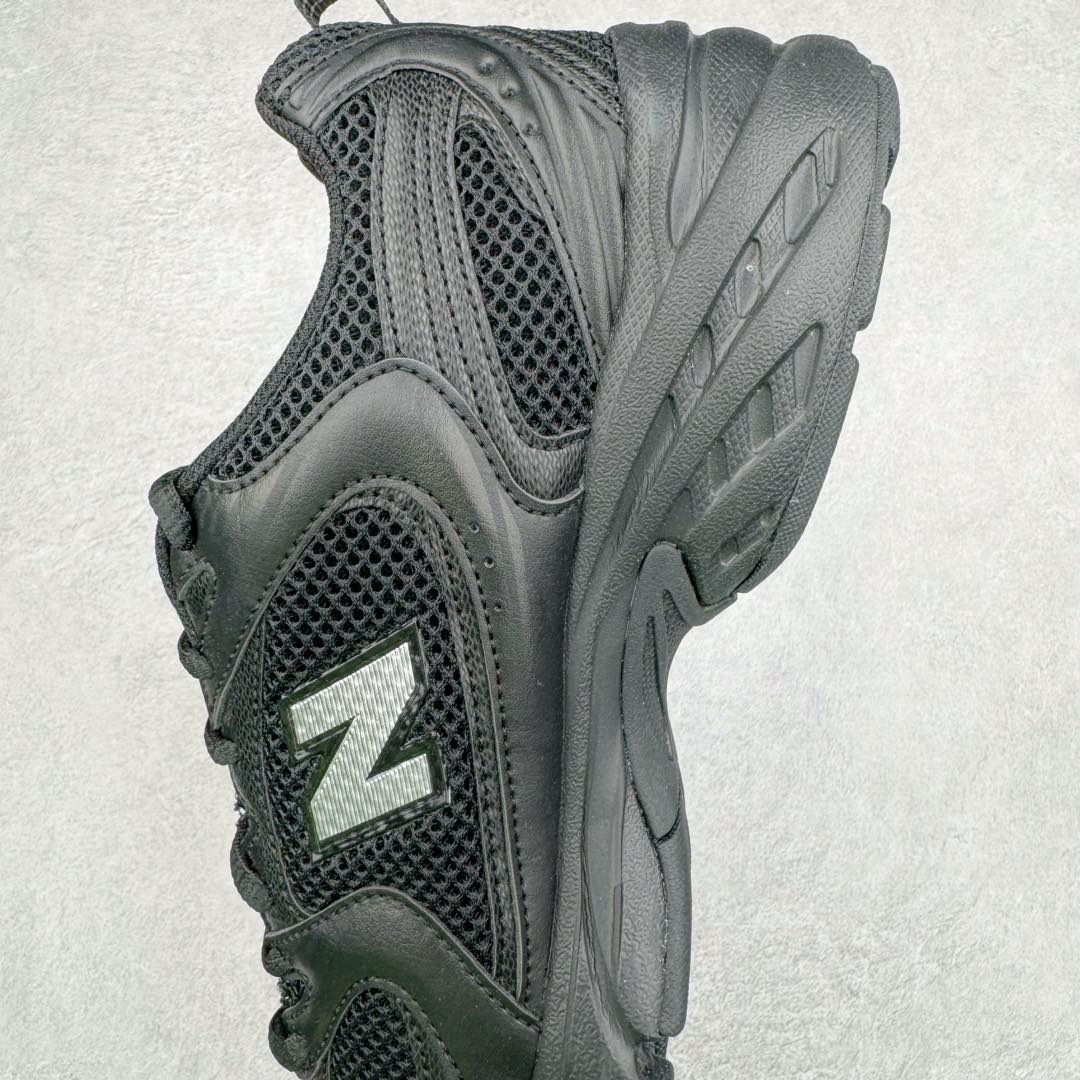 图片[7]-＃G版纯原 New Balance NB530 新百伦复古透气跑步鞋 全套原楦原纸板原厂数据开发 同步原鞋一次Model大底 全鞋电脑针车加持 原厂网布TPU高频工艺 正确中底拉帮 高密度丽新布中底 抛弃过往以皮革为主的人气轮廓 以极具复古风范的跑鞋外观呈现 设计上全鞋以简约清爽的纯白色作基底 鞋身覆盖大面积织物网眼材质 并于鞋头、鞋带孔眼片等细节处点缀对比鲜明的反光银镀层凸显 鞋舌、侧身等位置则辅以一贯的「N」字标志和品牌徽标彰显身份 最后通过搭载的 ABZORB 缓震中底完善整体造型 尺码：36 37 37.5 38 38.5 39.5 40 40.5 41.5 42 42.5 43 44 44.5 45 45.5 46.5 47-选品中心