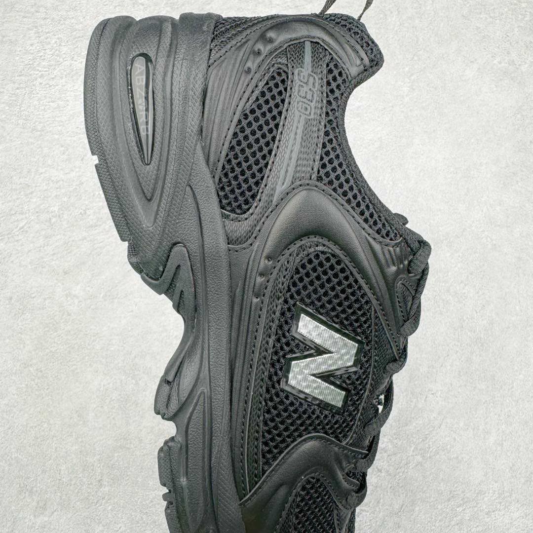 图片[6]-＃G版纯原 New Balance NB530 新百伦复古透气跑步鞋 全套原楦原纸板原厂数据开发 同步原鞋一次Model大底 全鞋电脑针车加持 原厂网布TPU高频工艺 正确中底拉帮 高密度丽新布中底 抛弃过往以皮革为主的人气轮廓 以极具复古风范的跑鞋外观呈现 设计上全鞋以简约清爽的纯白色作基底 鞋身覆盖大面积织物网眼材质 并于鞋头、鞋带孔眼片等细节处点缀对比鲜明的反光银镀层凸显 鞋舌、侧身等位置则辅以一贯的「N」字标志和品牌徽标彰显身份 最后通过搭载的 ABZORB 缓震中底完善整体造型 尺码：36 37 37.5 38 38.5 39.5 40 40.5 41.5 42 42.5 43 44 44.5 45 45.5 46.5 47-选品中心