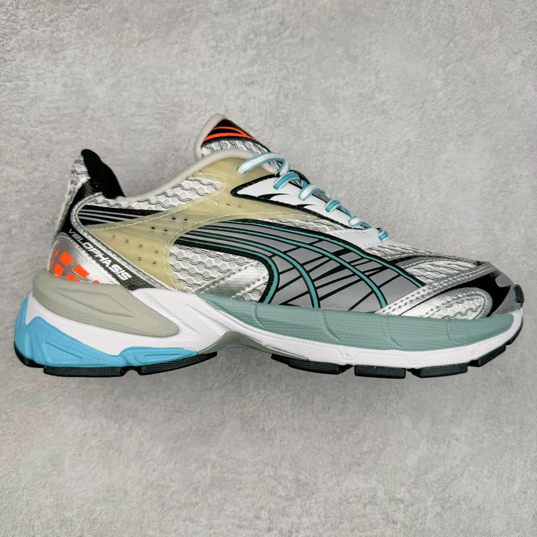 PUMA Velophasis 舒适潮流防滑低帮老爹鞋 全球知名运动品牌彪马推出全新鞋款VELOPHASIS，以千禧年代的无尽创意演绎PUMA复合型运动鞋款，引领复古美学新风尚。全新鞋款VELOPHASIS从PUMA品牌历史档案中千禧时代极具标志性的COMPLETE鞋型中汲取灵感，该系列专为跑步运动而生，推动了包括iCELL、e+CELL以及EverRide在内的多项具有革命代表性的品牌技术发展，至今仍造福世界各地的跑者。全新鞋款VELOPHASIS在此基础之上，寄栖于PUMA的设计愿景，借由Y2K的美学视觉语言，解码潮流基因，碰撞无限可能。全新鞋款VELOPHASIS的设计充分融合了来自千禧年代与当今时代的精髓。鞋面采用不对称设计，以全新材料重塑千禧年代感的设计部件。蜂窝式网眼布、纹理拼接和大胆醒目的造型均旨在致敬COMPLETE系列的经典风格。尺码：36 36.5 37.5 38 38.5 39 40 40.5 41 42 42.5 43 44 44.5 45-选品中心