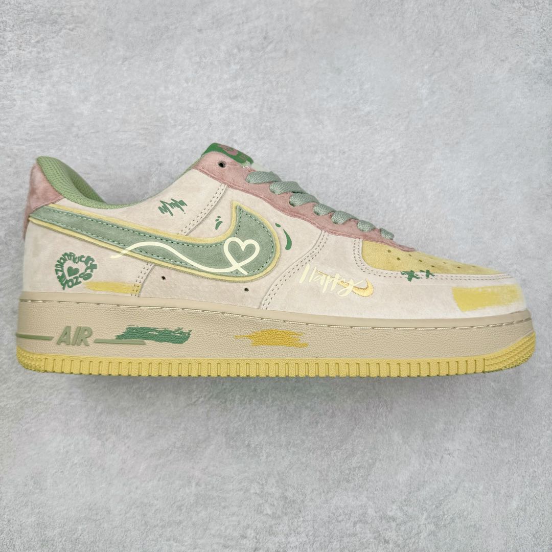 NK Air Force 1´07 Low 空军一号低帮百搭休闲运动板鞋 CD1212-777 柔软、弹性十足的缓震性能和出色的中底设计 横跨复古与现代的外型结合 造就出风靡全球 三十多年的Force 1 直到今天还深受青睐 尺码:36 36.5 37.5 38 38.5 39 40 40.5 41 42 42.5 43 44 44.5 45-选品中心