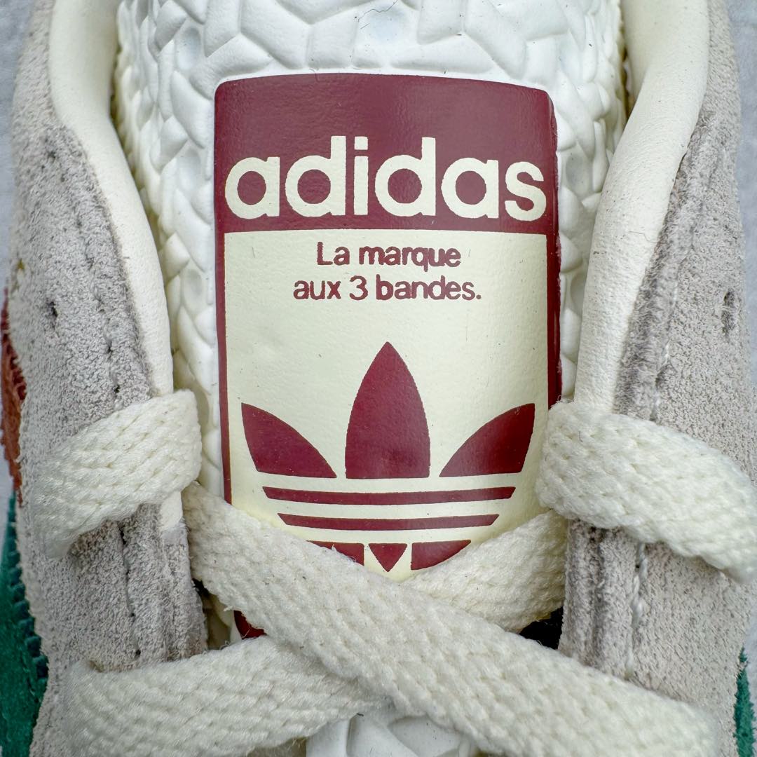 图片[15]-＃CS纯原 AD Originals Gazelle Bold W 羚羊松糕系列复古百搭厚底增高低帮休闲运动板鞋 IG3685 新的一年就要换新的打扮啦！除了设定变美、健身、减肥等目标外，你已经可以利用鞋子来“偷偷改善身材比例”的愿望了！ 因为有一句话。身高不够。鞋子来凑~赶快入手以下各大运动品牌最新推出的“厚底增高运动鞋”吧。 是最好穿最百搭的长腿神器。 重点是……不仅价格不错～鞋子也不错啊！Originals的Gazelle Bold鞋款打造出「超厚底版本」！延续流线鞋型、经典麂皮材质、白色三条线和侧面烫金标志的复古外型，奶油白鞋底高度直接乘3，出门搭上它，保证一路步步高升。尺码：36 36⅔ 37⅓ 38 38⅔ 39⅓ 40-选品中心