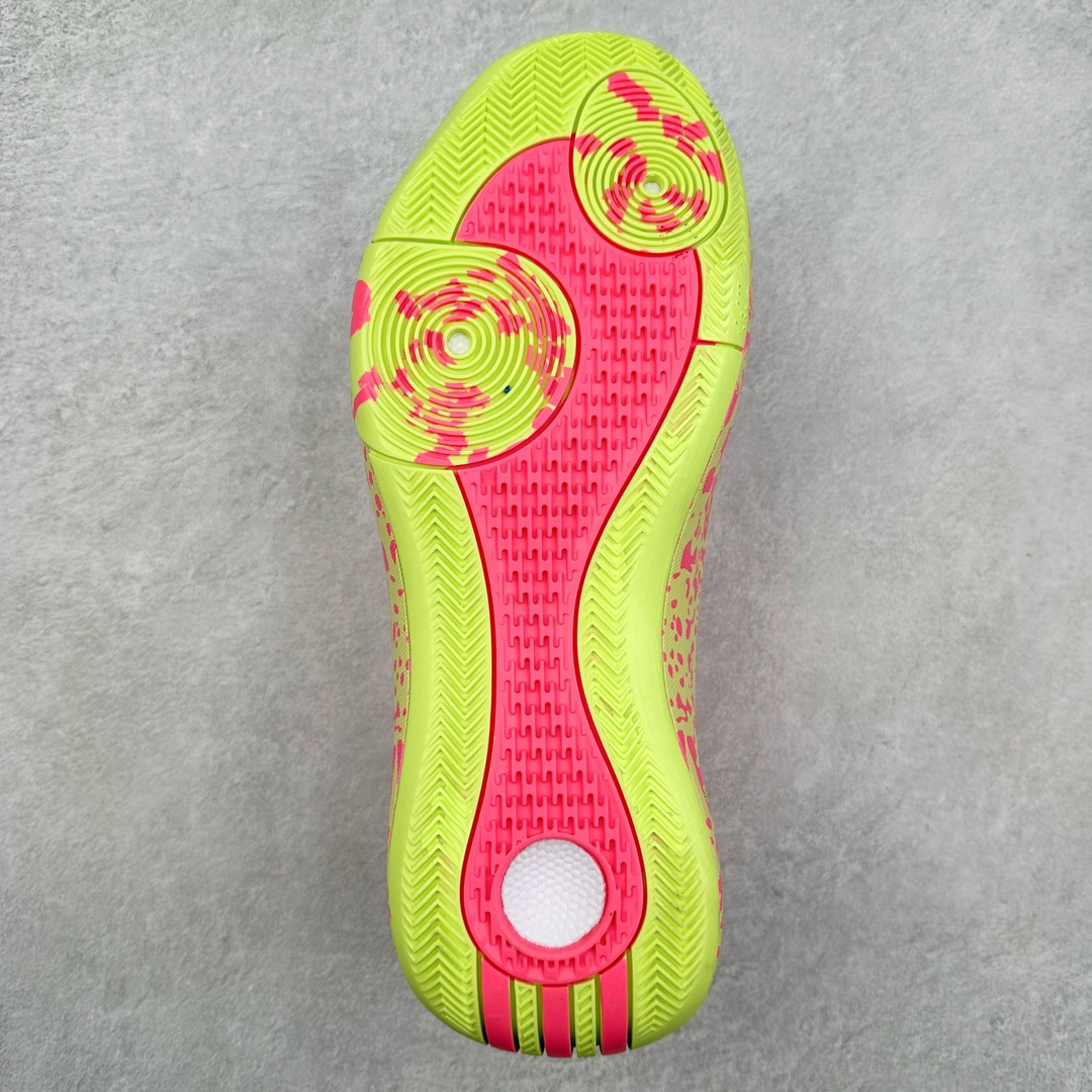 图片[9]-AD Harden Vol. 8 哈登八代签名篮球鞋 IE2689 采用了“袜套式”设计，在十多年前这一设计极为风靡，将帅气和简洁融为一体。现在Harden Vol. 8将袜套鞋领重新拾起，并配合内靴，易穿脱且包裹佳。泪滴形EVA结构骨架提供横向支持和快速移动时的稳定性。全掌JET BOOST科技提供缓震和能量反馈，助你整场保持活力。多向“JH”抓地纹路设计提供优秀抓地力，使球员能够在场上迅速变向、急停或启动，更好地掌控比赛。尺码：40 40.5 41 42 42.5 43 44 44.5 45 46-选品中心