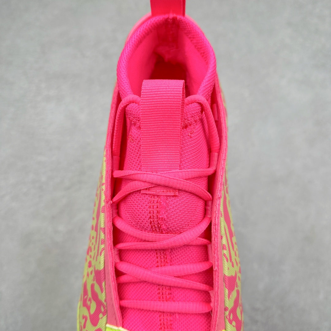 图片[5]-AD Harden Vol. 8 哈登八代签名篮球鞋 IE2689 采用了“袜套式”设计，在十多年前这一设计极为风靡，将帅气和简洁融为一体。现在Harden Vol. 8将袜套鞋领重新拾起，并配合内靴，易穿脱且包裹佳。泪滴形EVA结构骨架提供横向支持和快速移动时的稳定性。全掌JET BOOST科技提供缓震和能量反馈，助你整场保持活力。多向“JH”抓地纹路设计提供优秀抓地力，使球员能够在场上迅速变向、急停或启动，更好地掌控比赛。尺码：40 40.5 41 42 42.5 43 44 44.5 45 46-选品中心