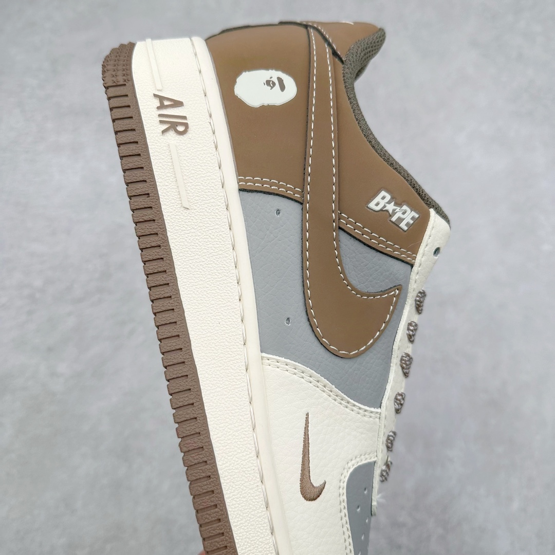 图片[6]-NK Air Force 1´07 Low 空军一号低帮百搭休闲运动板鞋 BB6566-210 柔软、弹性十足的缓震性能和出色的中底设计 横跨复古与现代的外型结合 造就出风靡全球 三十多年的Force 1 直到今天还深受青睐 尺码：36 36.5 37.5 38 38.5 39 40 40.5 41 42 42.5 43 44 44.5 45-选品中心
