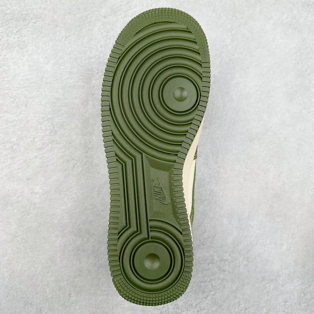 图片[9]-NK Air Force 1´07 Low 空军一号低帮百搭休闲运动板鞋 CH6336-509 柔软、弹性十足的缓震性能和出色的中底设计 横跨复古与现代的外型结合 造就出风靡全球 三十多年的Force 1 直到今天还深受青睐 尺码：36 36.5 37.5 38 38.5 39 40 40.5 41 42 42.5 43 44 44.5 45-选品中心