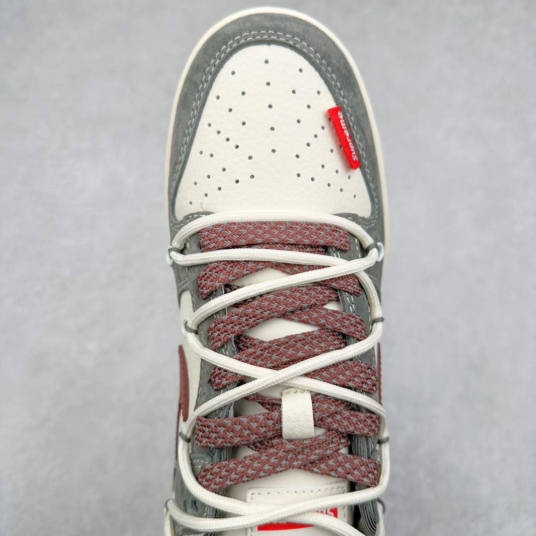 图片[4]-NK Dunk Low 定制配色 XS1186-102 大厂出品 极力推荐 原装头层材料 独家版型蒸餾加工帶來的是更好的视觉和脚感体验大厂纯原品质出货 清洁度 电绣工艺 皮料切割干净无任何毛边 细节完美 尺码：36 36.5 37.5 38 38.5 39 40 40.5 41 42 42.5 43 44 44.5 45 46 47.5-选品中心