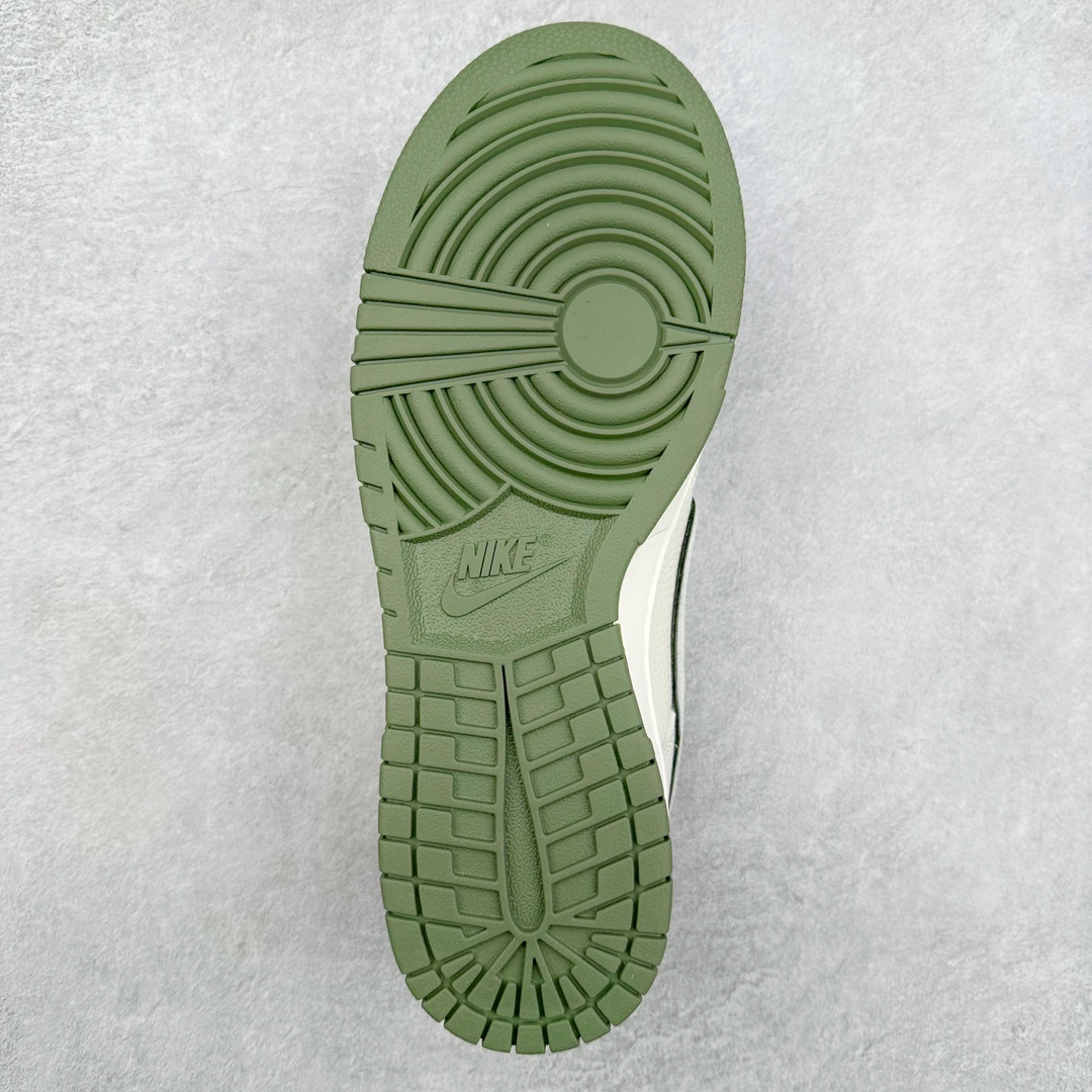 图片[9]-NK Dunk Low 定制配色 RC3085-893 大厂出品 极力推荐 原装头层材料 独家版型蒸餾加工帶來的是更好的视觉和脚感体验大厂纯原品质出货 清洁度 电绣工艺 皮料切割干净无任何毛边 细节完美 尺码：36 36.5 37.5 38 38.5 39 40 40.5 41 42 42.5 43 44 44.5 45 46 47.5-选品中心