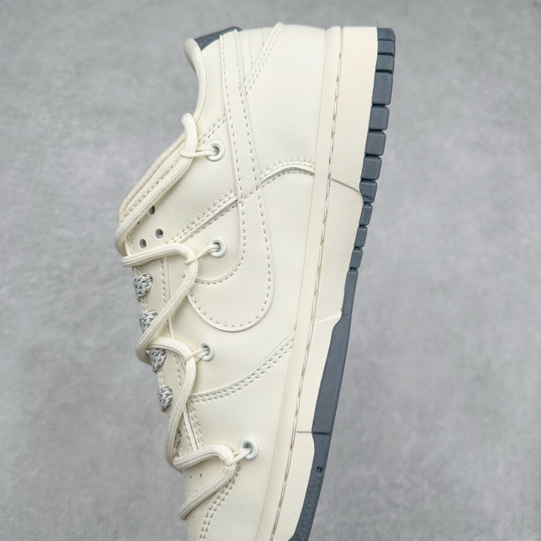 图片[7]-NK Dunk Low 定制配色 JJ5688-100 大厂出品 极力推荐 原装头层材料 独家版型蒸餾加工帶來的是更好的视觉和脚感体验大厂纯原品质出货 清洁度 电绣工艺 皮料切割干净无任何毛边 细节完美 尺码：36 36.5 37.5 38 38.5 39 40 40.5 41 42 42.5 43 44 44.5 45 46 47.5-选品中心