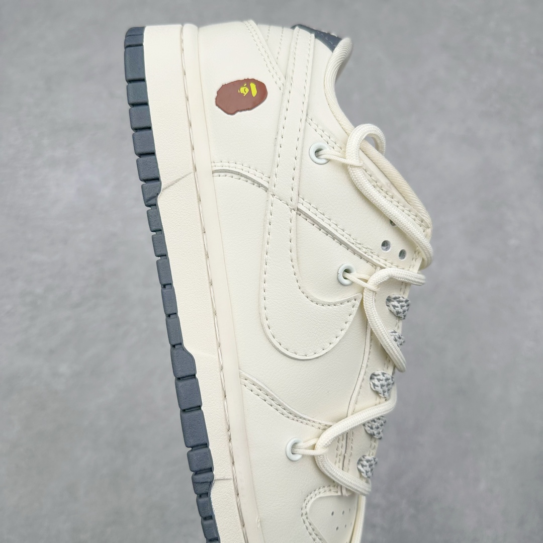 图片[6]-NK Dunk Low 定制配色 JJ5688-100 大厂出品 极力推荐 原装头层材料 独家版型蒸餾加工帶來的是更好的视觉和脚感体验大厂纯原品质出货 清洁度 电绣工艺 皮料切割干净无任何毛边 细节完美 尺码：36 36.5 37.5 38 38.5 39 40 40.5 41 42 42.5 43 44 44.5 45 46 47.5-选品中心