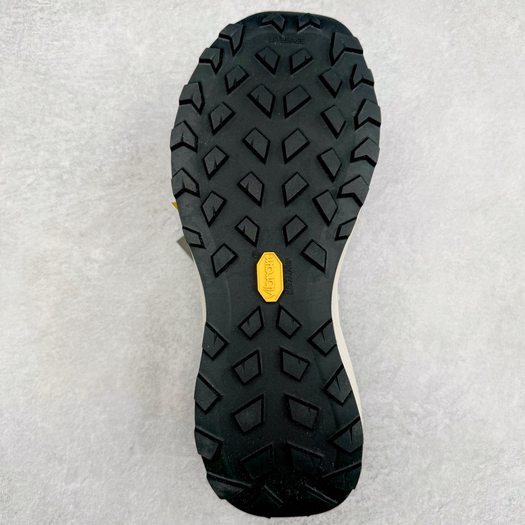 图片[9]-＃GD广顶 Arcteryx Aerios AURA 始祖鸟系列长距离越野登山徒步户外防水多功能运动跑鞋 独家原底面配置 全套原厂生产指令 内外盒标包装纸鞋带配件均同步公司 公司一样的东西 放心开冲 外贸 零售 裸鞋 渠道货 随意操作 承诺半个月内开胶直接换新 尺码：39.5 40 40.5 41 42 42.5 43 44 44.5 45-选品中心