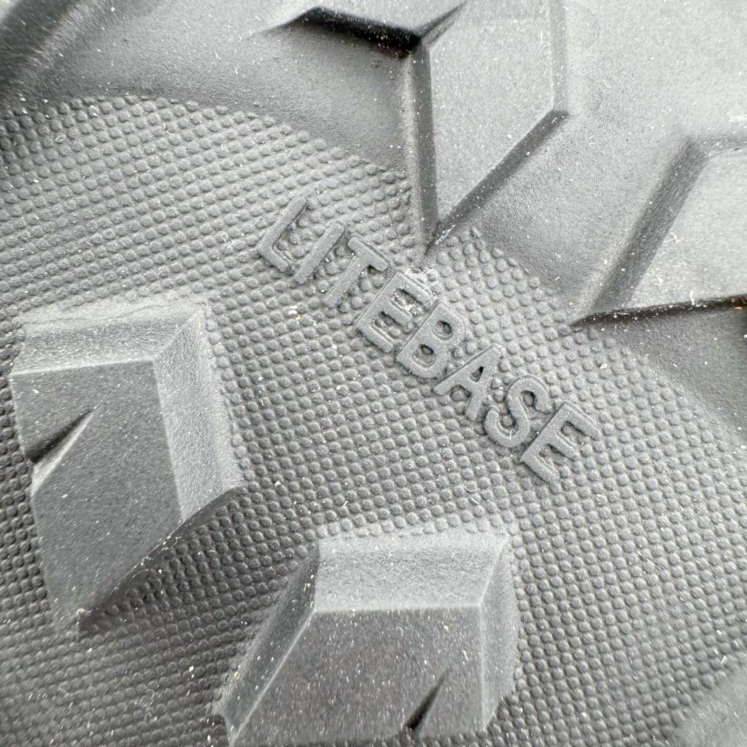 图片[19]-＃GD广顶 Arcteryx Aerios AURA 始祖鸟系列长距离越野登山徒步户外防水多功能运动跑鞋 独家原底面配置 全套原厂生产指令 内外盒标包装纸鞋带配件均同步公司 公司一样的东西 放心开冲 外贸 零售 裸鞋 渠道货 随意操作 承诺半个月内开胶直接换新 尺码：39.5 40 40.5 41 42 42.5 43 44 44.5 45-选品中心