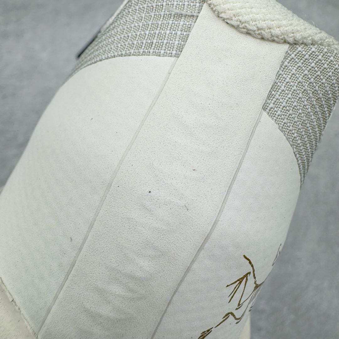 图片[13]-＃GD广顶 Arcteryx Aerios AURA 始祖鸟系列长距离越野登山徒步户外防水多功能运动跑鞋 独家原底面配置 全套原厂生产指令 内外盒标包装纸鞋带配件均同步公司 公司一样的东西 放心开冲 外贸 零售 裸鞋 渠道货 随意操作 承诺半个月内开胶直接换新 尺码：39.5 40 40.5 41 42 42.5 43 44 44.5 45-选品中心