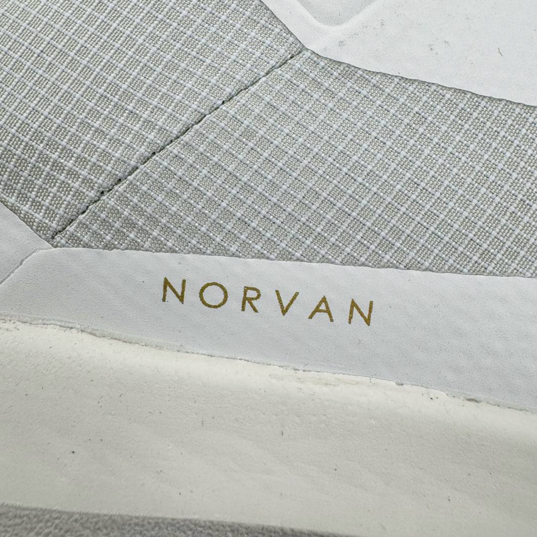 图片[18]-＃GD广顶 Arcteryx Aerios AURA 始祖鸟系列长距离越野登山徒步户外防水多功能运动跑鞋 独家原底面配置 全套原厂生产指令 内外盒标包装纸鞋带配件均同步公司 公司一样的东西 放心开冲 外贸 零售 裸鞋 渠道货 随意操作 承诺半个月内开胶直接换新 尺码：39.5 40 40.5 41 42 42.5 43 44 44.5 45-选品中心