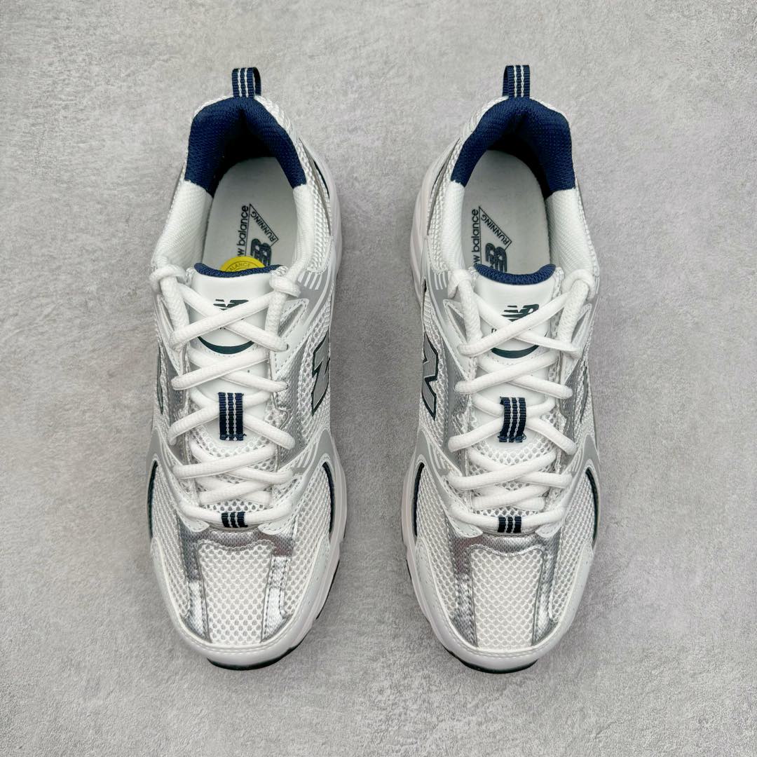 图片[2]-＃G版纯原 New Balance NB530 新百伦复古透气跑步鞋 全套原楦原纸板原厂数据开发 同步原鞋一次Model大底 全鞋电脑针车加持 原厂网布TPU高频工艺 正确中底拉帮 高密度丽新布中底 抛弃过往以皮革为主的人气轮廓 以极具复古风范的跑鞋外观呈现 设计上全鞋以简约清爽的纯白色作基底 鞋身覆盖大面积织物网眼材质 并于鞋头、鞋带孔眼片等细节处点缀对比鲜明的反光银镀层凸显 鞋舌、侧身等位置则辅以一贯的「N」字标志和品牌徽标彰显身份 最后通过搭载的 ABZORB 缓震中底完善整体造型 尺码：36 37 37.5 38 38.5 39.5 40 40.5 41.5 42 42.5 43 44 44.5 45 45.5 46.5 47-选品中心