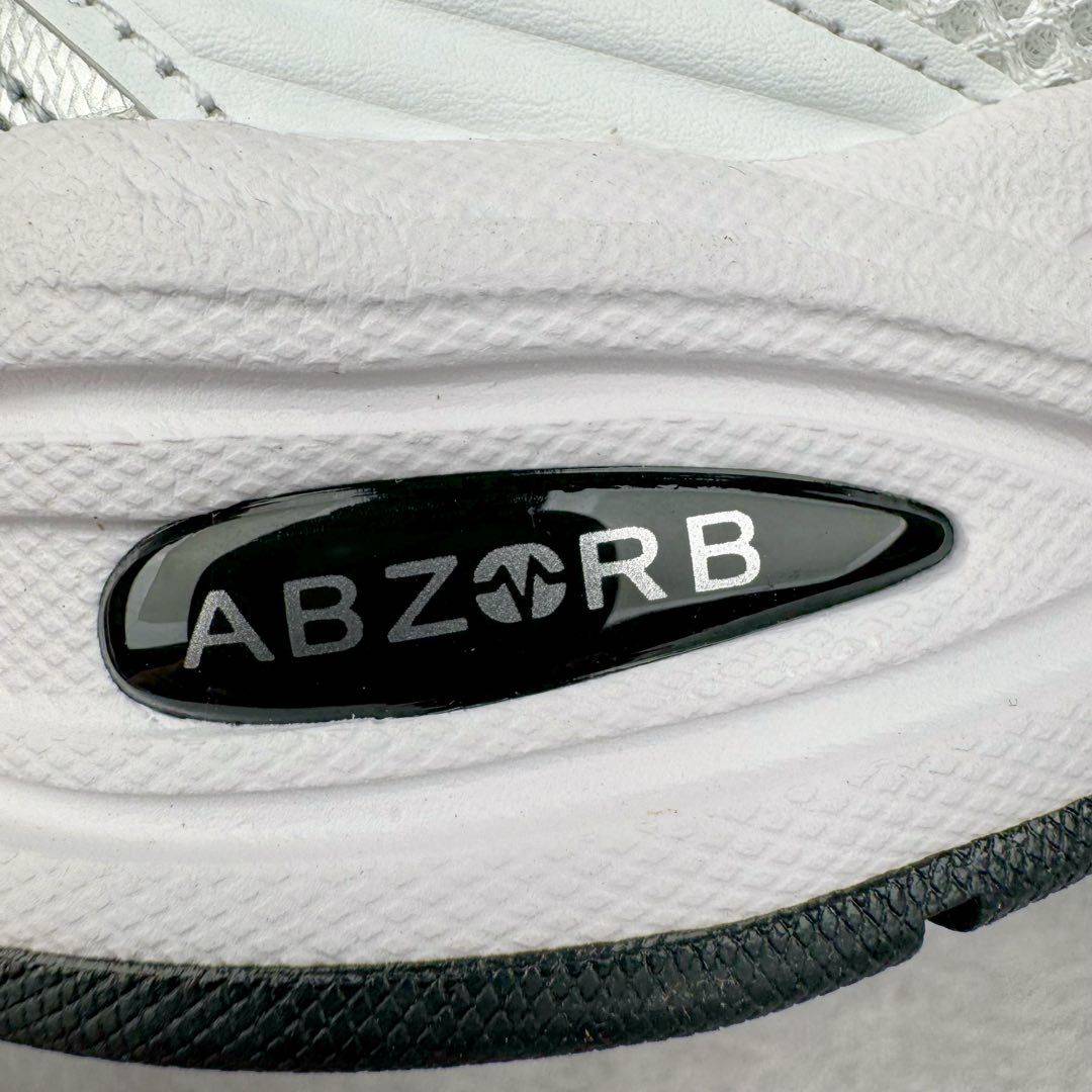 图片[17]-＃G版纯原 New Balance NB530 新百伦复古透气跑步鞋 全套原楦原纸板原厂数据开发 同步原鞋一次Model大底 全鞋电脑针车加持 原厂网布TPU高频工艺 正确中底拉帮 高密度丽新布中底 抛弃过往以皮革为主的人气轮廓 以极具复古风范的跑鞋外观呈现 设计上全鞋以简约清爽的纯白色作基底 鞋身覆盖大面积织物网眼材质 并于鞋头、鞋带孔眼片等细节处点缀对比鲜明的反光银镀层凸显 鞋舌、侧身等位置则辅以一贯的「N」字标志和品牌徽标彰显身份 最后通过搭载的 ABZORB 缓震中底完善整体造型 尺码：36 37 37.5 38 38.5 39.5 40 40.5 41.5 42 42.5 43 44 44.5 45 45.5 46.5 47-选品中心