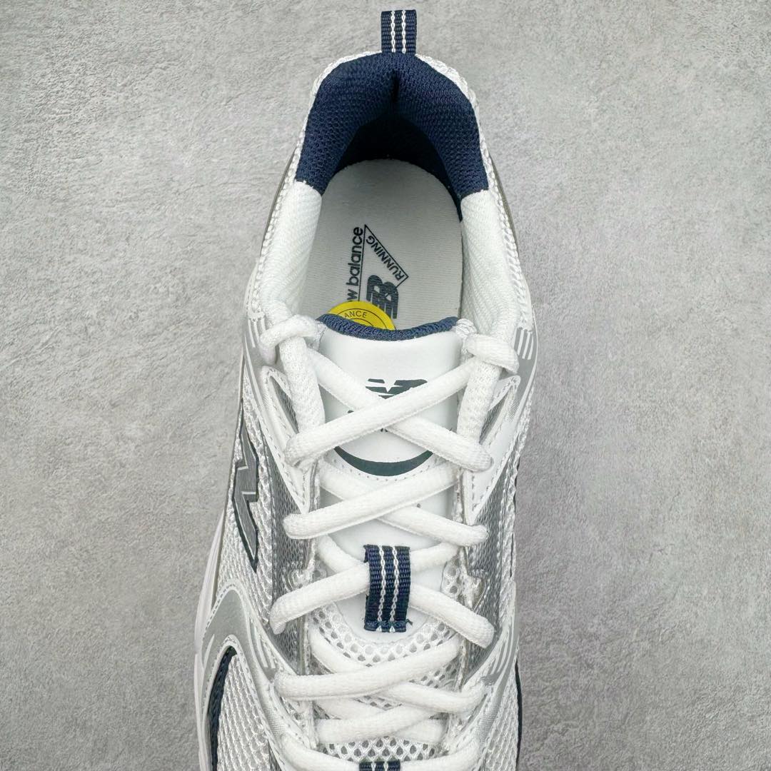图片[5]-＃G版纯原 New Balance NB530 新百伦复古透气跑步鞋 全套原楦原纸板原厂数据开发 同步原鞋一次Model大底 全鞋电脑针车加持 原厂网布TPU高频工艺 正确中底拉帮 高密度丽新布中底 抛弃过往以皮革为主的人气轮廓 以极具复古风范的跑鞋外观呈现 设计上全鞋以简约清爽的纯白色作基底 鞋身覆盖大面积织物网眼材质 并于鞋头、鞋带孔眼片等细节处点缀对比鲜明的反光银镀层凸显 鞋舌、侧身等位置则辅以一贯的「N」字标志和品牌徽标彰显身份 最后通过搭载的 ABZORB 缓震中底完善整体造型 尺码：36 37 37.5 38 38.5 39.5 40 40.5 41.5 42 42.5 43 44 44.5 45 45.5 46.5 47-选品中心