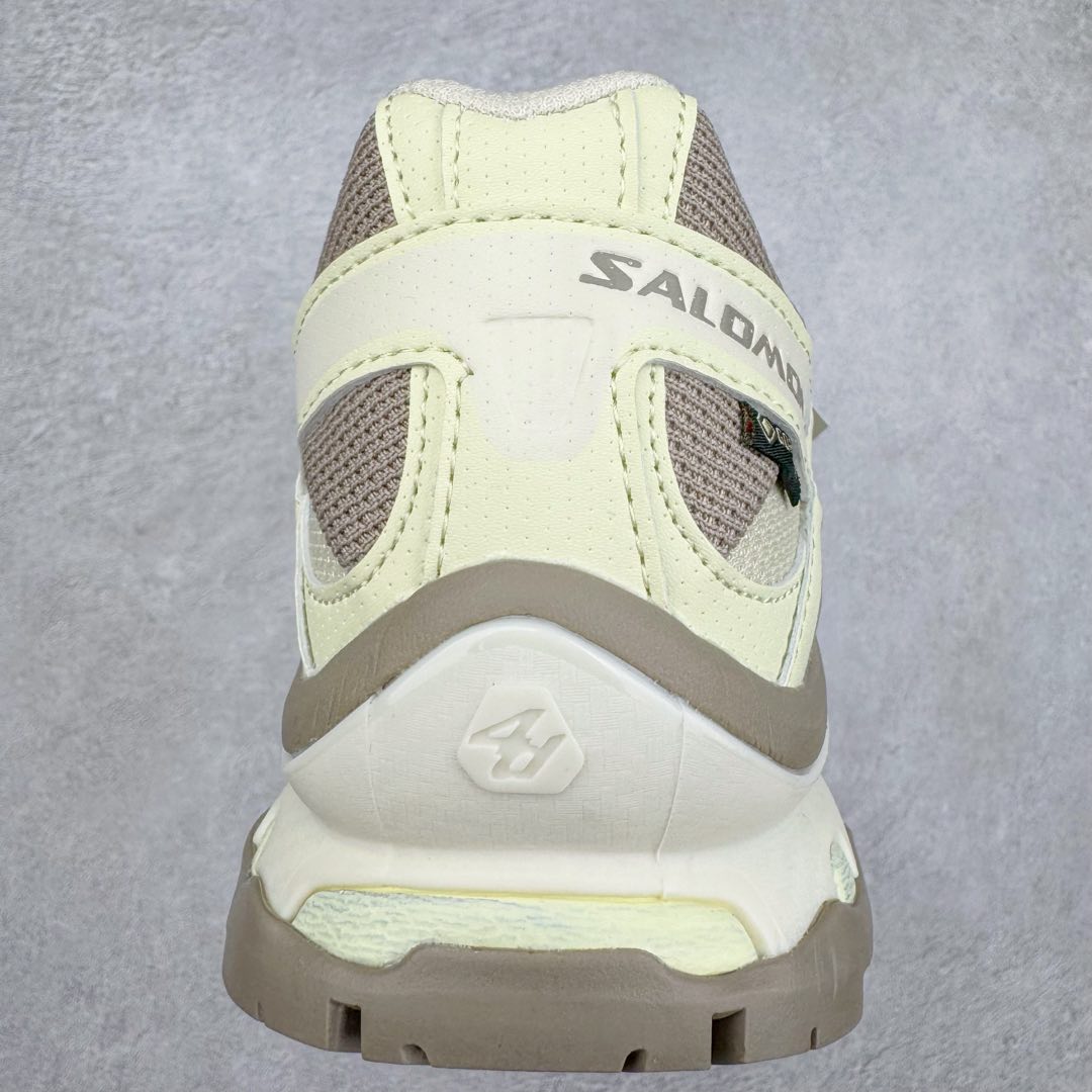 图片[8]-＃X版 Salomon XT-QUEST ADV 萨洛蒙潮流越野机能户外功能鞋 纯原外贸平台特供订单 耗时半年巨作 全套原纸板楦头开发 原厂特供网布配套加持 确保原汁原味 完美呈现版型 原档数据独家私模五层组合大底 男女鞋同步官方开发至46.5 原装Ortholite轻量化鞋垫 中底布带钢印编号 原厂TPU锁扣 进口港宝加持 后跟自然饱满 还原公司包裹性 基于 SALOMON 初代 XT 鞋身造型并搭载 4D ADVANCED CHASSIS™ 大底打造而成 为这款 XT-QUEST 带来了多项足部控制与保护等功能性 如在运动过程中控制左右晃动的过程而提高稳定性、改善长途越野过程中足中到足尖的过渡、提高感知岩石的精确度以抵抗尖锐物体对脚底的伤害以及采用动态缓冲来增强穿着舒适感 从而减轻疲劳感 使 XT-QUEST 成为一双舒适且安全的户外之履 尺码：36 36.5 37.5 38 38.5 39 40 40.5 41 42 42.5 43 44 44.5 45 46 46.5-选品中心