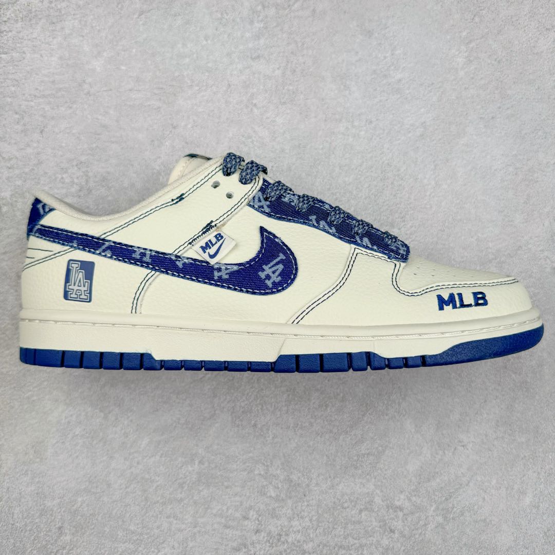 NK Dunk Low 定制配色 DJ2024-044 大厂出品 极力推荐 原装头层材料 独家版型蒸餾加工帶來的是更好的视觉和脚感体验大厂纯原品质出货 清洁度 电绣工艺 皮料切割干净无任何毛边 细节完美 尺码:36 36.5 37.5 38 38.5 39 40 40.5 41 42 42.5 43 44 44.5 45 46 47.5-选品中心