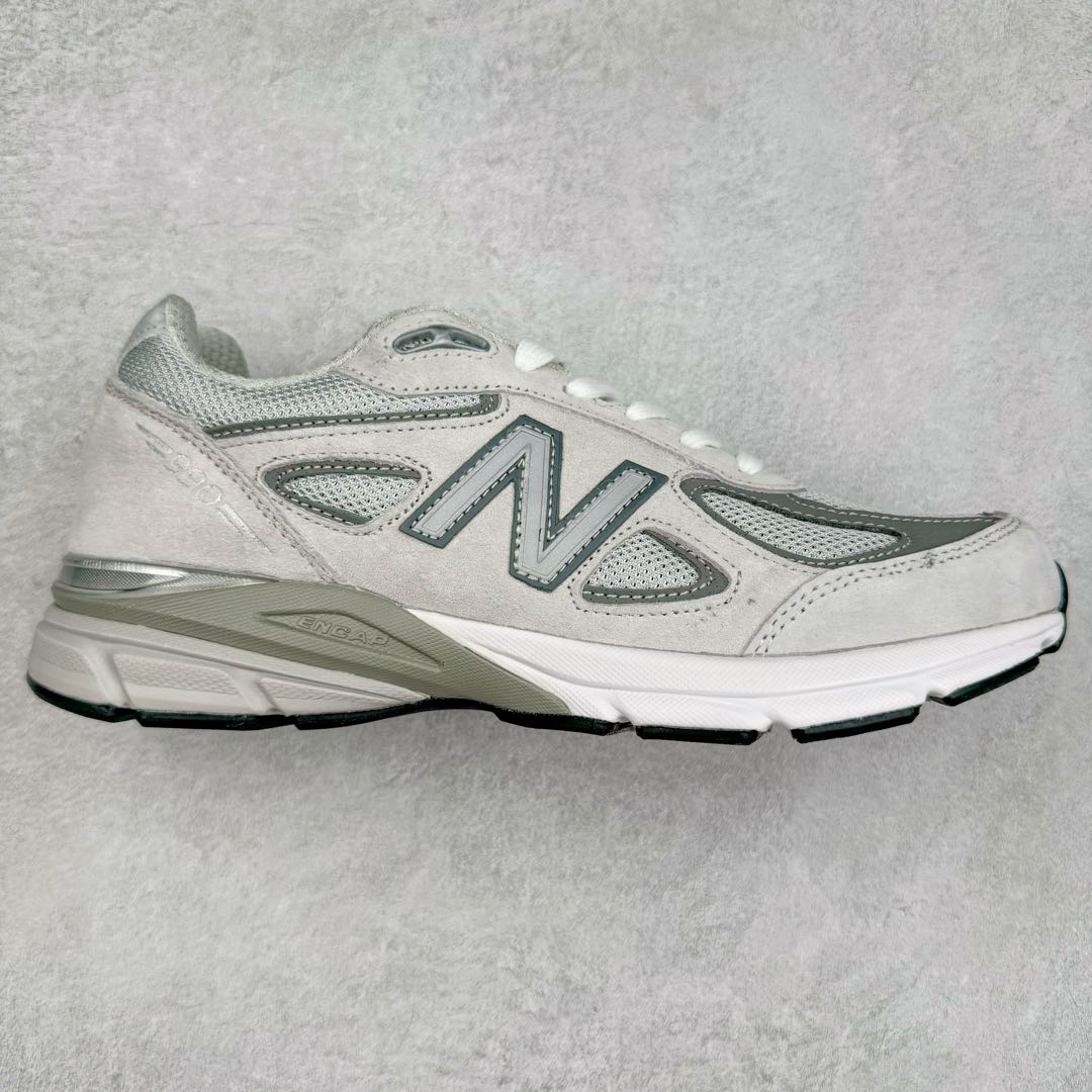 ＃K版纯原 New Balance in USA M990V4 新百伦NB系列美产血统经典复古休闲运动百搭老爹跑步鞋 990V4延续了品牌引以为傲的精湛制鞋技艺及经典复古轮廓 同时中底结合新的ACTIVE lite和PU材料 重新诠释ENCAP科技 带来绝佳缓震体验 于细节处 全鞋360度的3M反光设计 及鞋舌固定功能上的提升 配以全新的N标设计更是带来绝佳的用户体验 尺码：36 37 37.5 38 38.5 39 40 40.5 41.5 42 42.5 43 44 44.5 45-选品中心