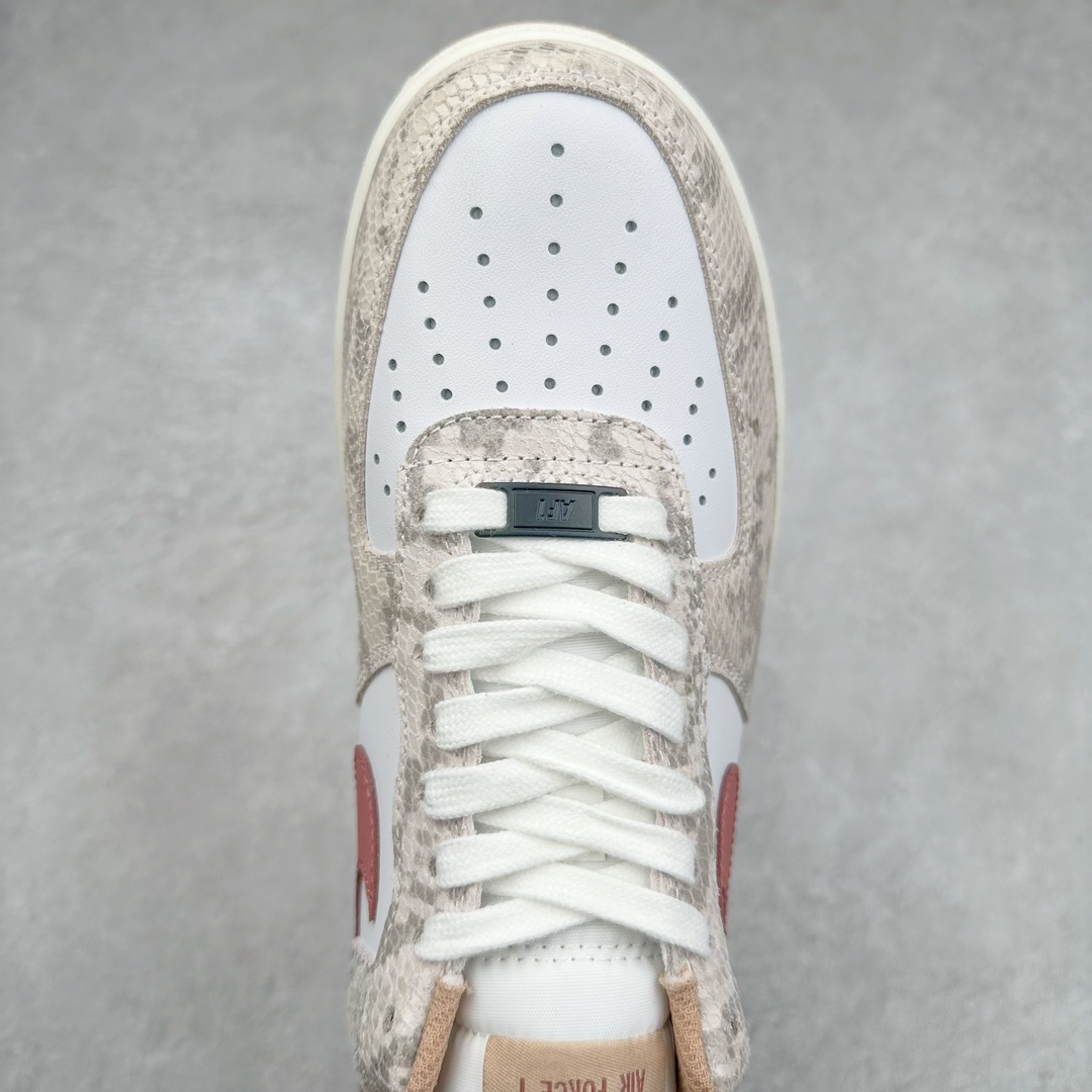 图片[4]-NK Air Force 1´07 Low 空军一号低帮百搭休闲运动板鞋 柔软、弹性十足的缓震性能和出色的中底设计 横跨复古与现代的外型结合 造就出风靡全球 三十多年的Force 1 直到今天还深受青睐 尺码：36 36.5 37.5 38 38.5 39 40 40.5 41 42 42.5 43 44 44.5 45-选品中心