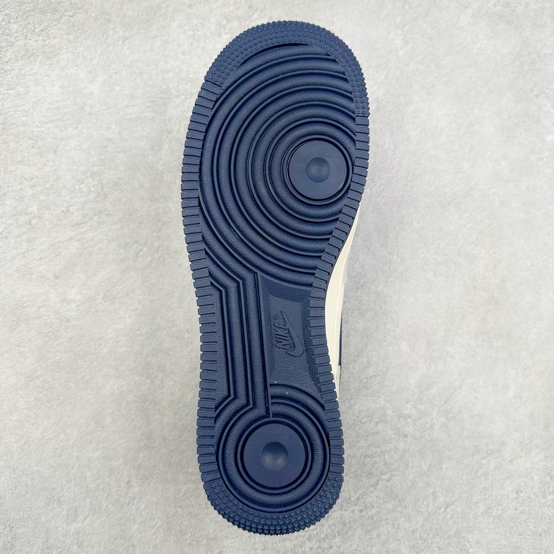 图片[9]-NK Air Force 1´07 Low 空军一号低帮百搭休闲运动板鞋 XZ6188-118 柔软、弹性十足的缓震性能和出色的中底设计 横跨复古与现代的外型结合 造就出风靡全球 三十多年的Force 1 直到今天还深受青睐 尺码：36 36.5 37.5 38 38.5 39 40 40.5 41 42 42.5 43 44 44.5 45-选品中心