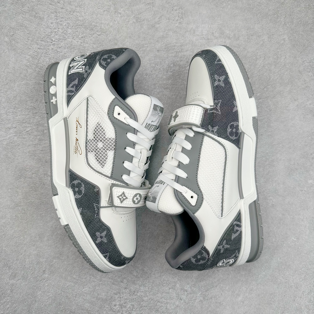 图片[3]-Louis Vuitton Trainer lv时装走秀运动鞋 高尔夫系列 全网最全配色更新最快 最成熟的做工稳定的品控 完美鞋型超高的清洁度 零毛边线头瑕疵 全套原楦原纸版原鞋开模 全网最具灵魂的版型 正确原装黄色鞋盒 正确中底印花 鞋面印花3D高频深度立体 全鞋电脑针车 紧密相连 针距密度一致 环保乳胶注塑鞋垫 厚度脚感还原原版 皮面裁剪部位 统一油边封口工艺 原装橡胶大底含胶量大底组合零偏差 专柜全套包装 防尘袋 说明书 质保卡 男女鞋 尺码：35 36 37 38 39 40 41 42 43 44 45-选品中心